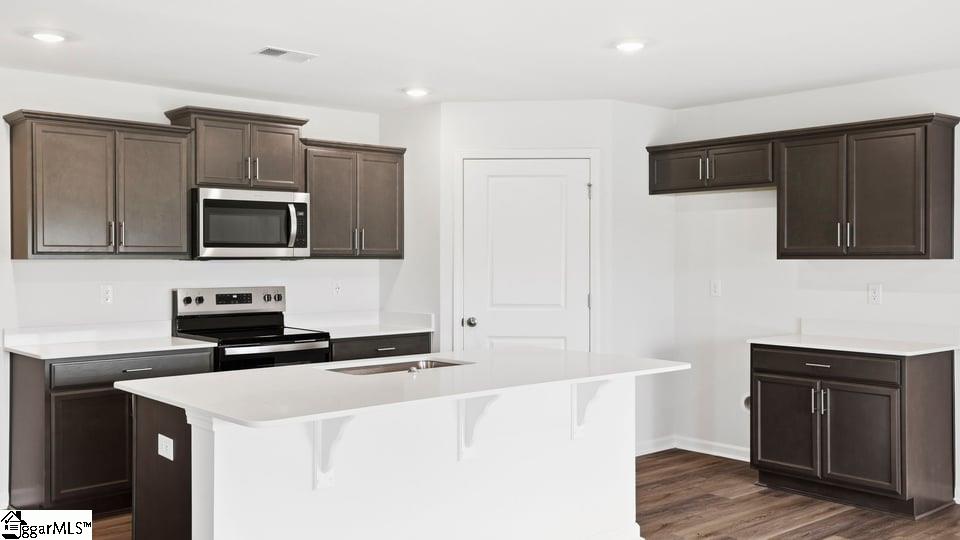 944 Kerwood Street Property Photo 13