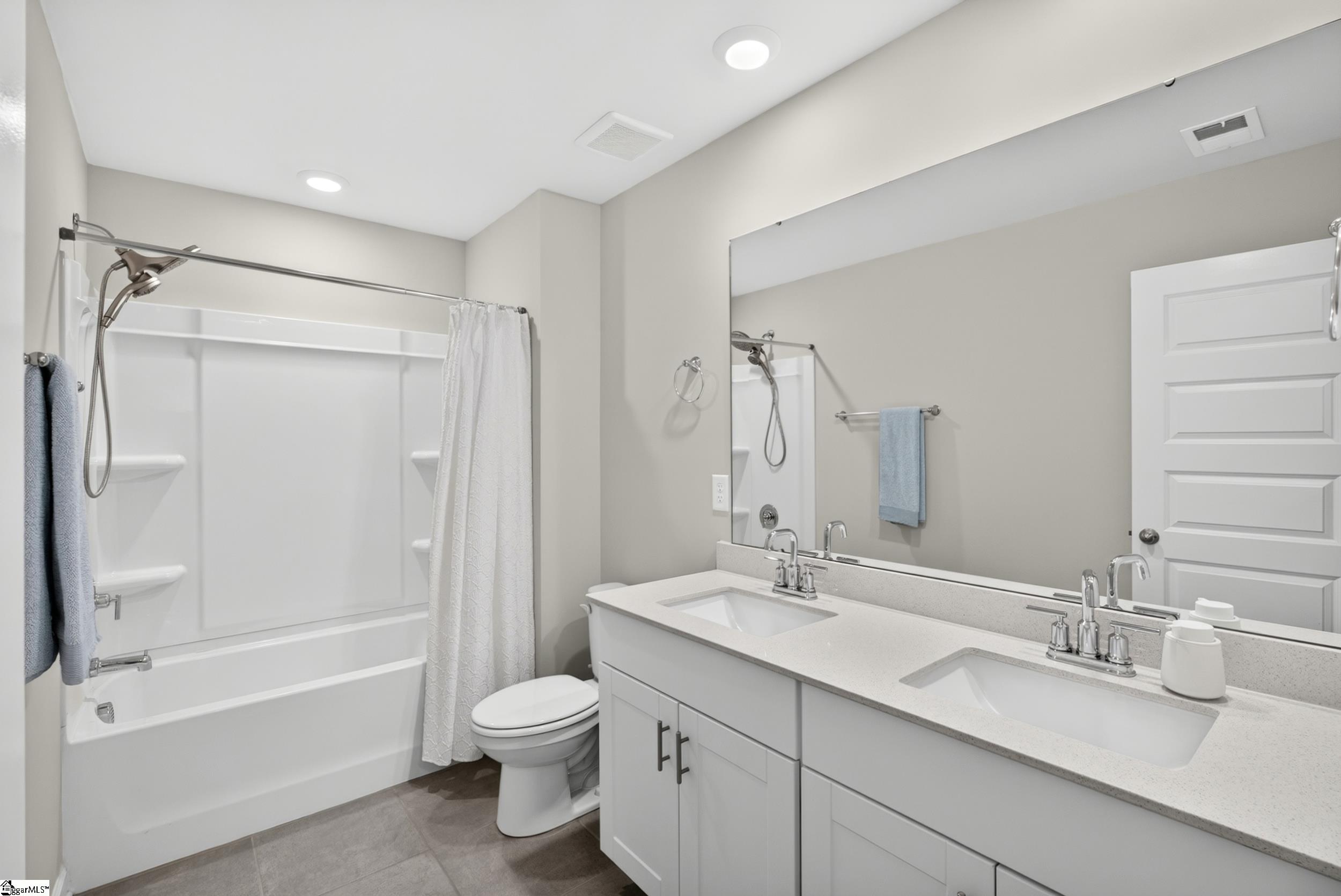 117 Mainsail Way Property Photo 24
