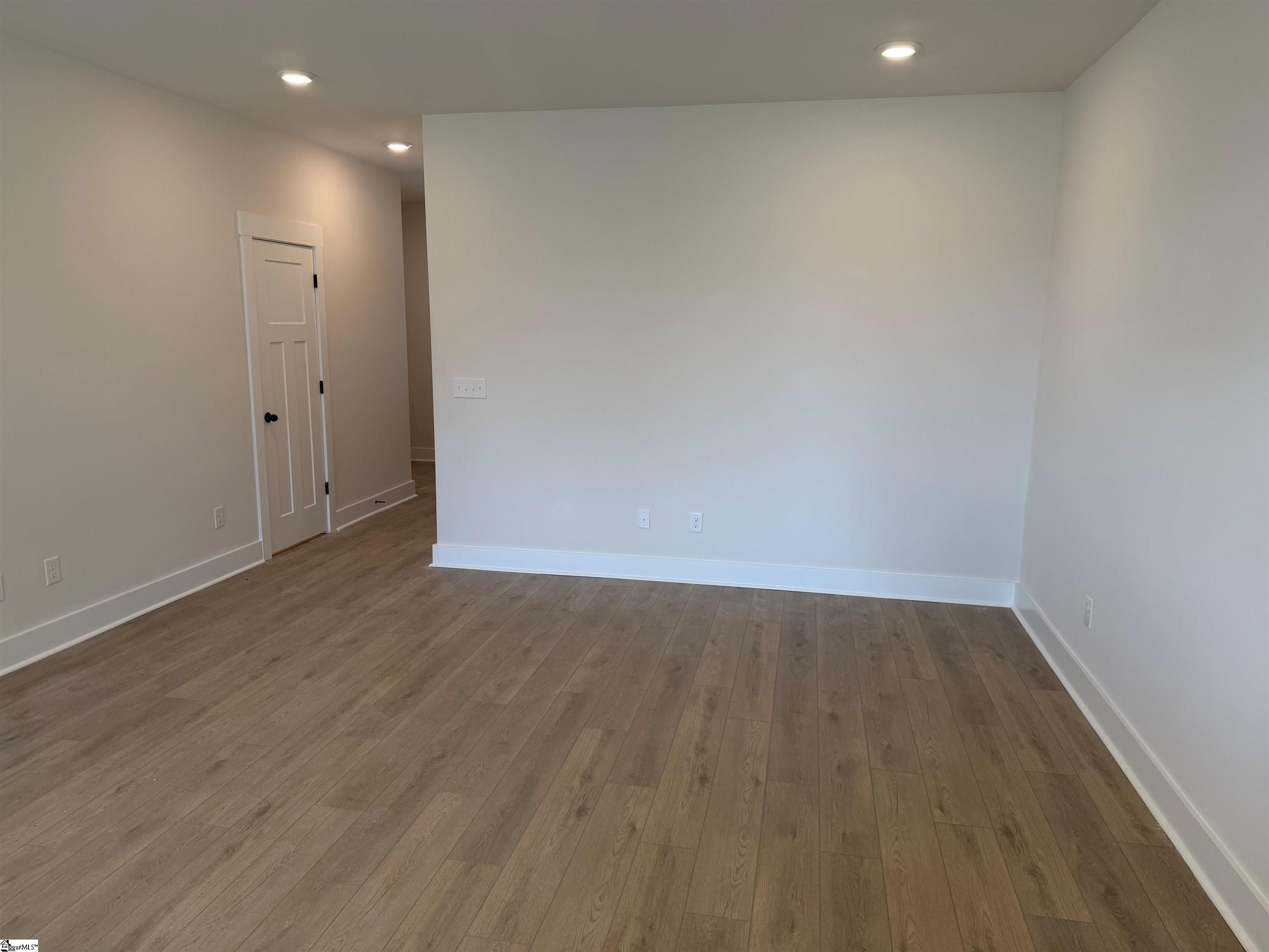 404 Alicat Drive Property Photo 5