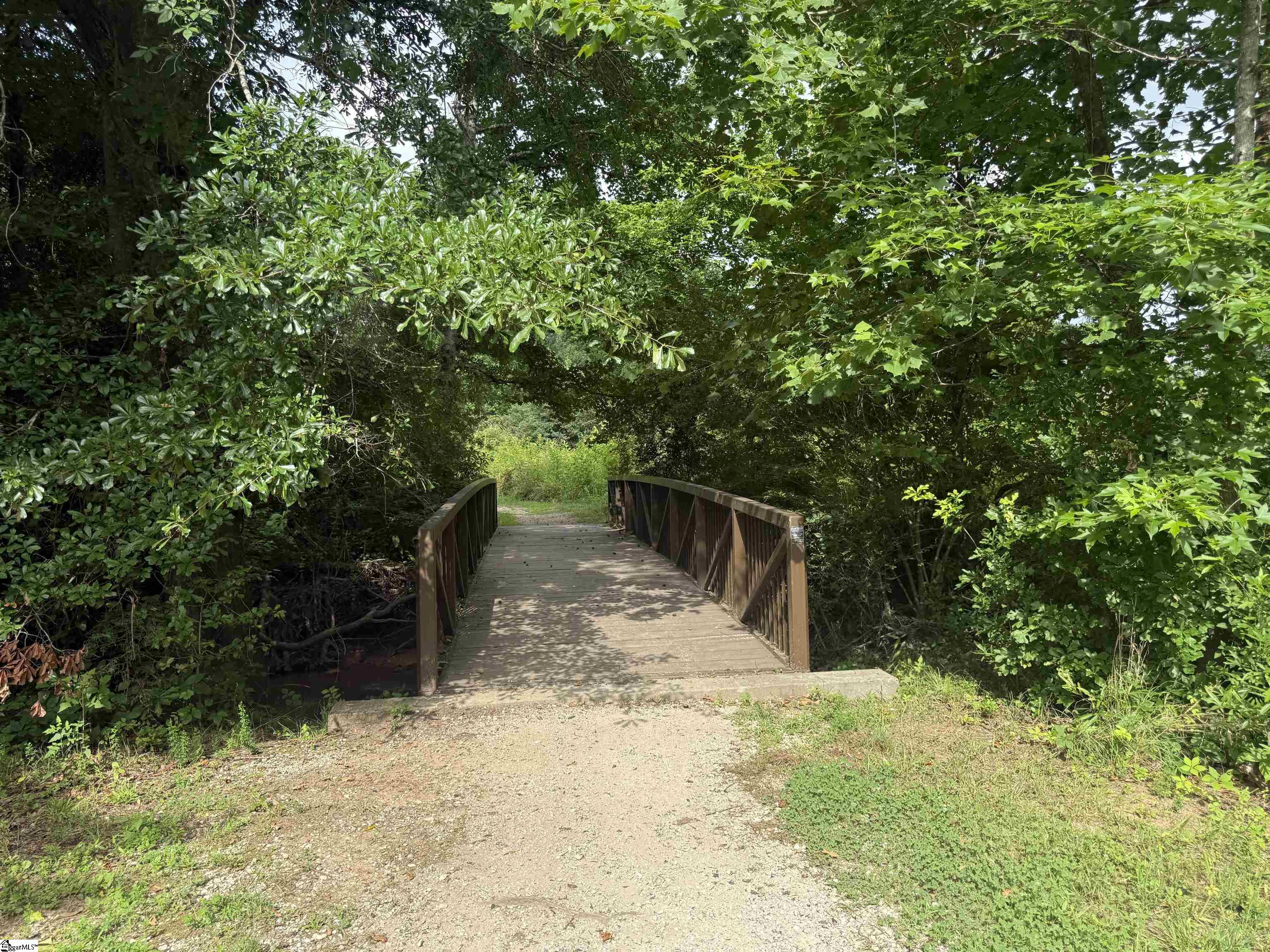 135 Creek Shoals Drive Property Photo 10