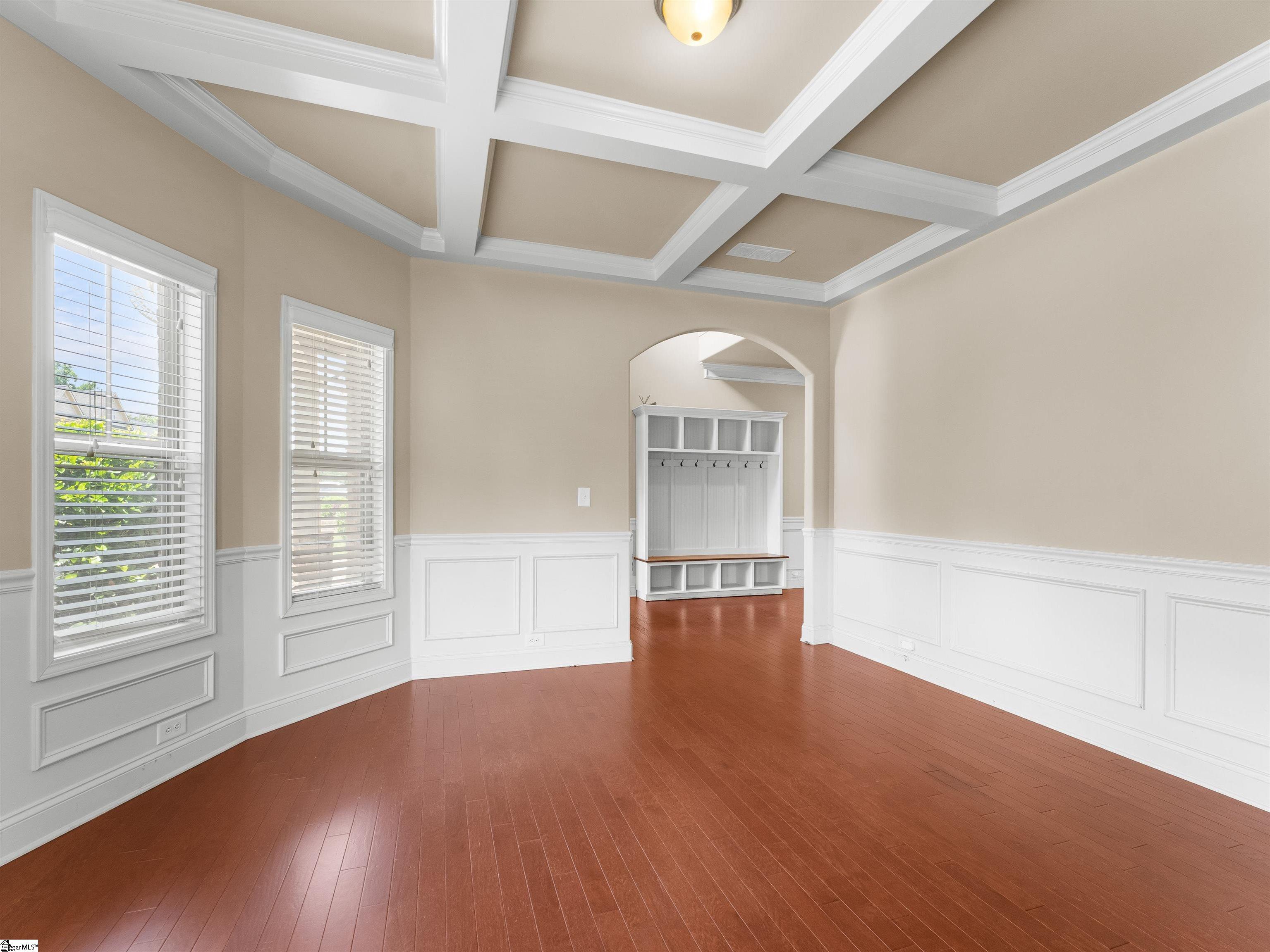 135 Creek Shoals Drive Property Photo 13