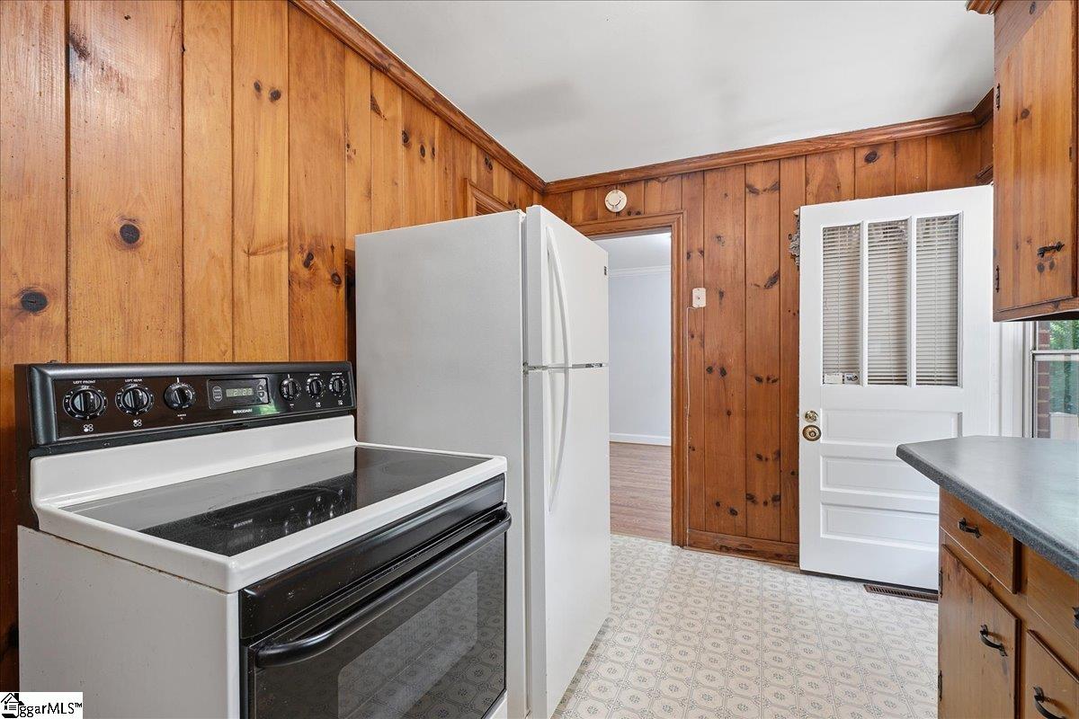 31 Blackburn Street Property Photo 21