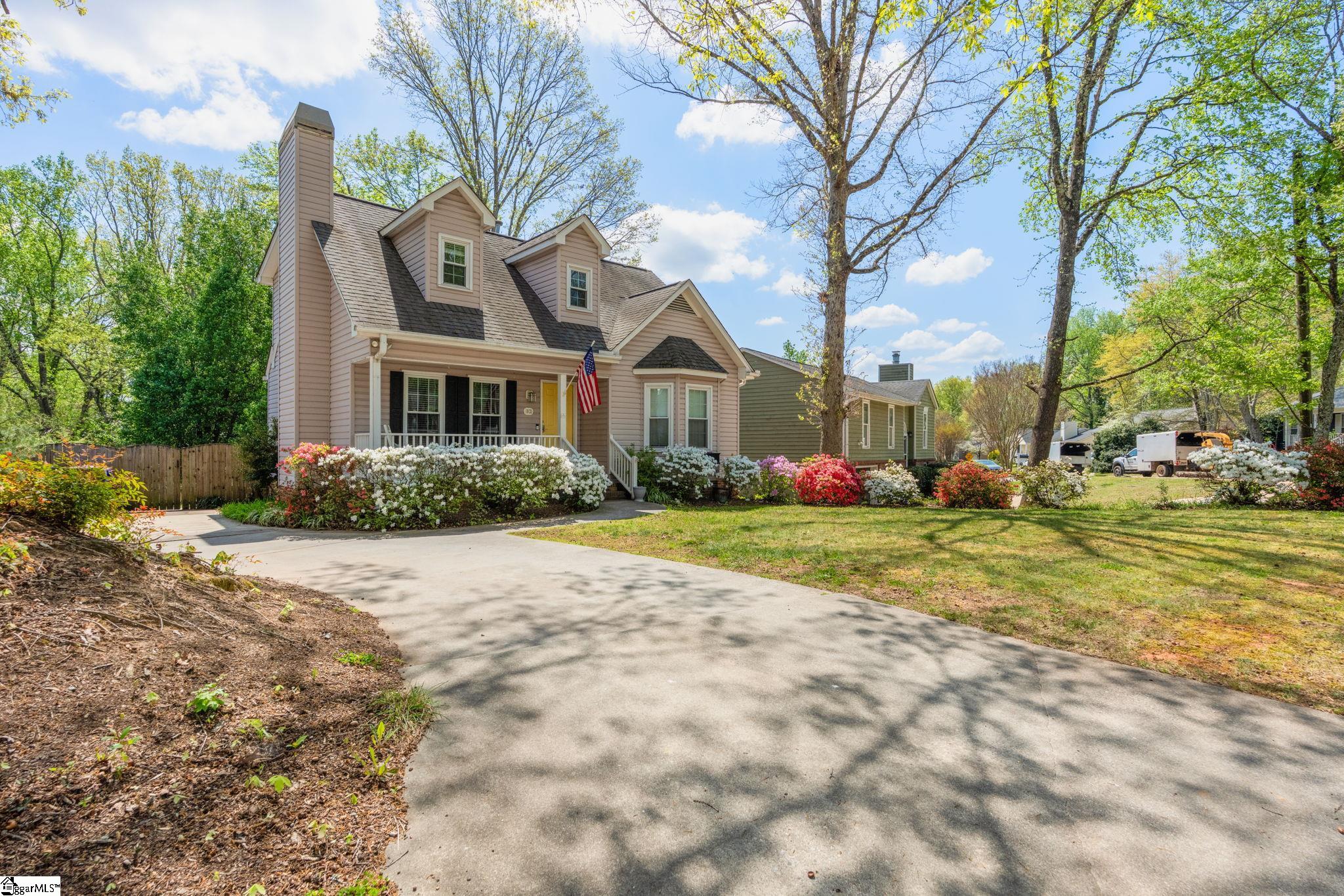 1031 Summit Drive Property Photo 6
