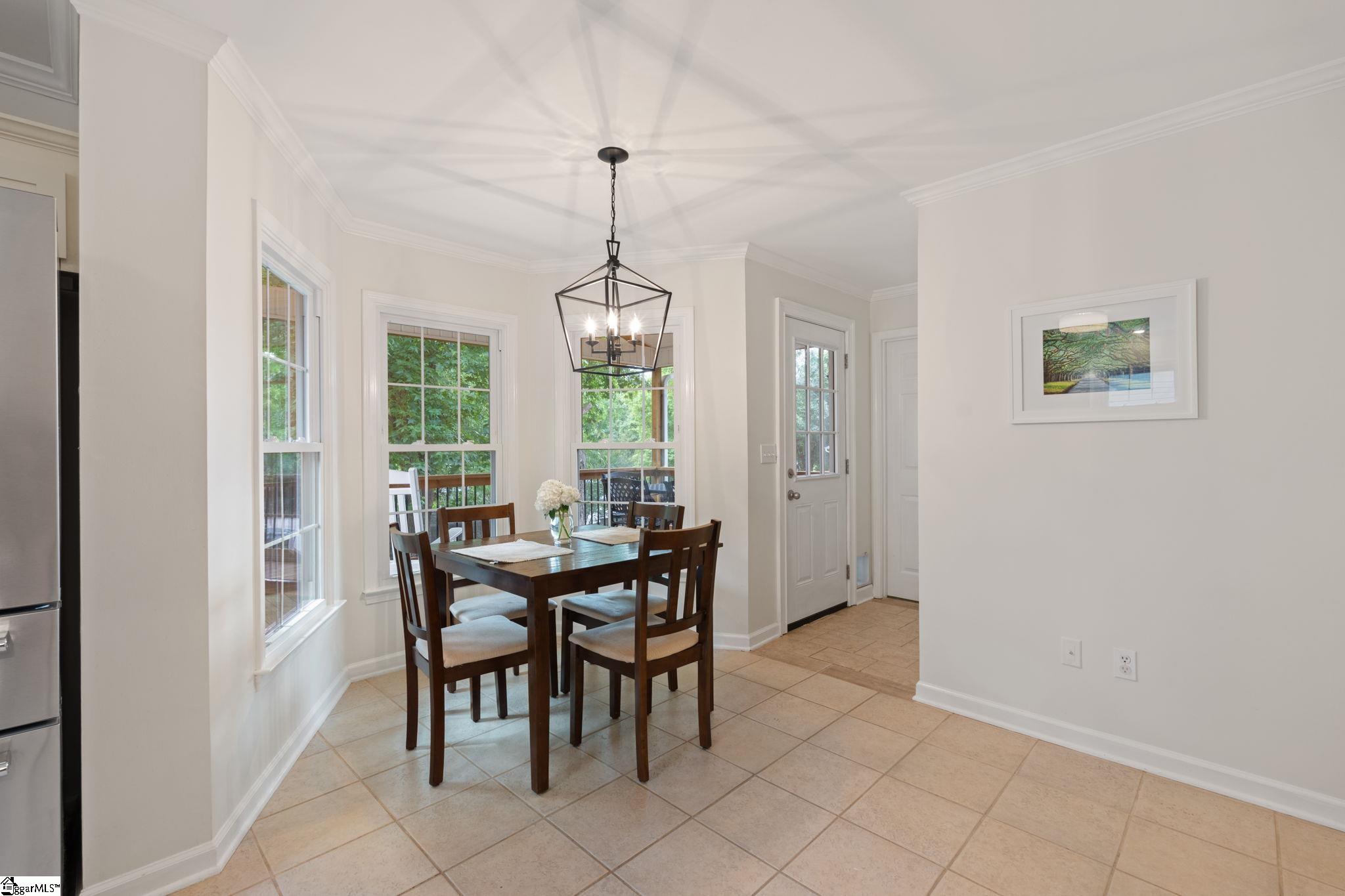 1031 Summit Drive Property Photo 19