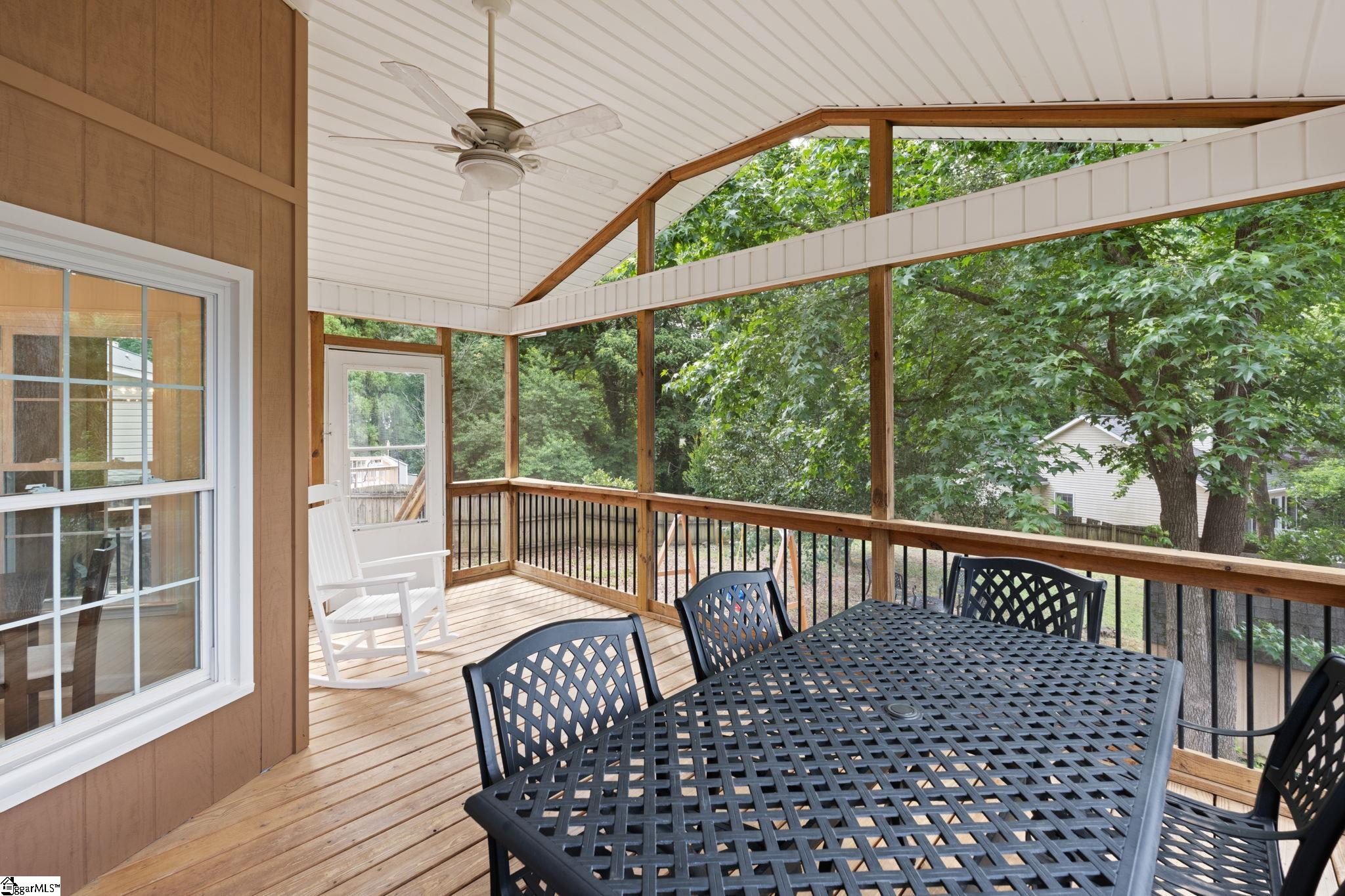 1031 Summit Drive Property Photo 26