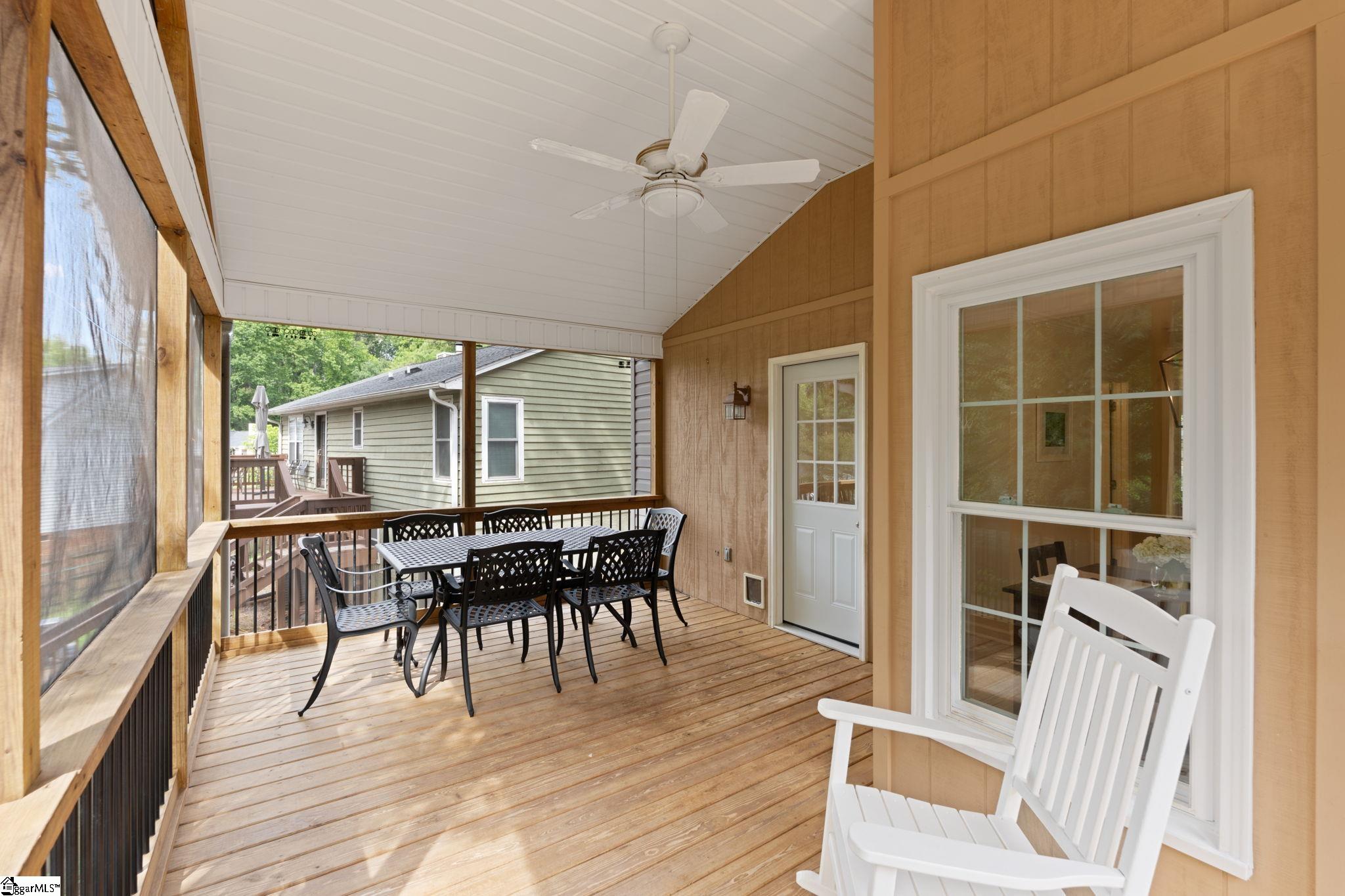 1031 Summit Drive Property Photo 27