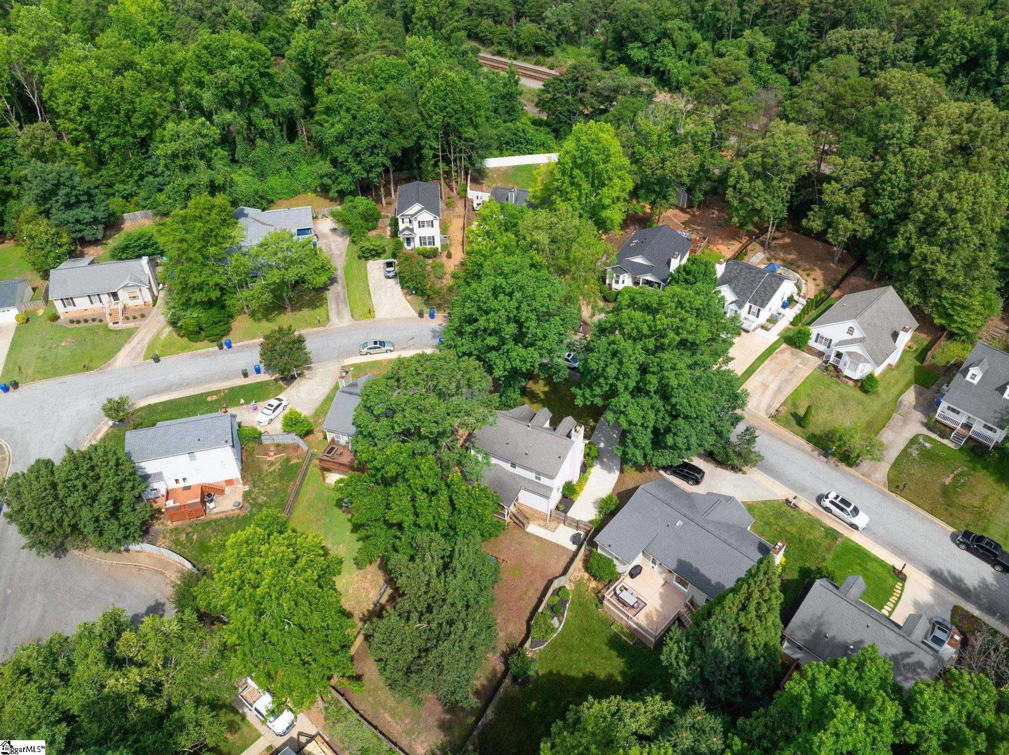 1031 Summit Drive Property Photo 41