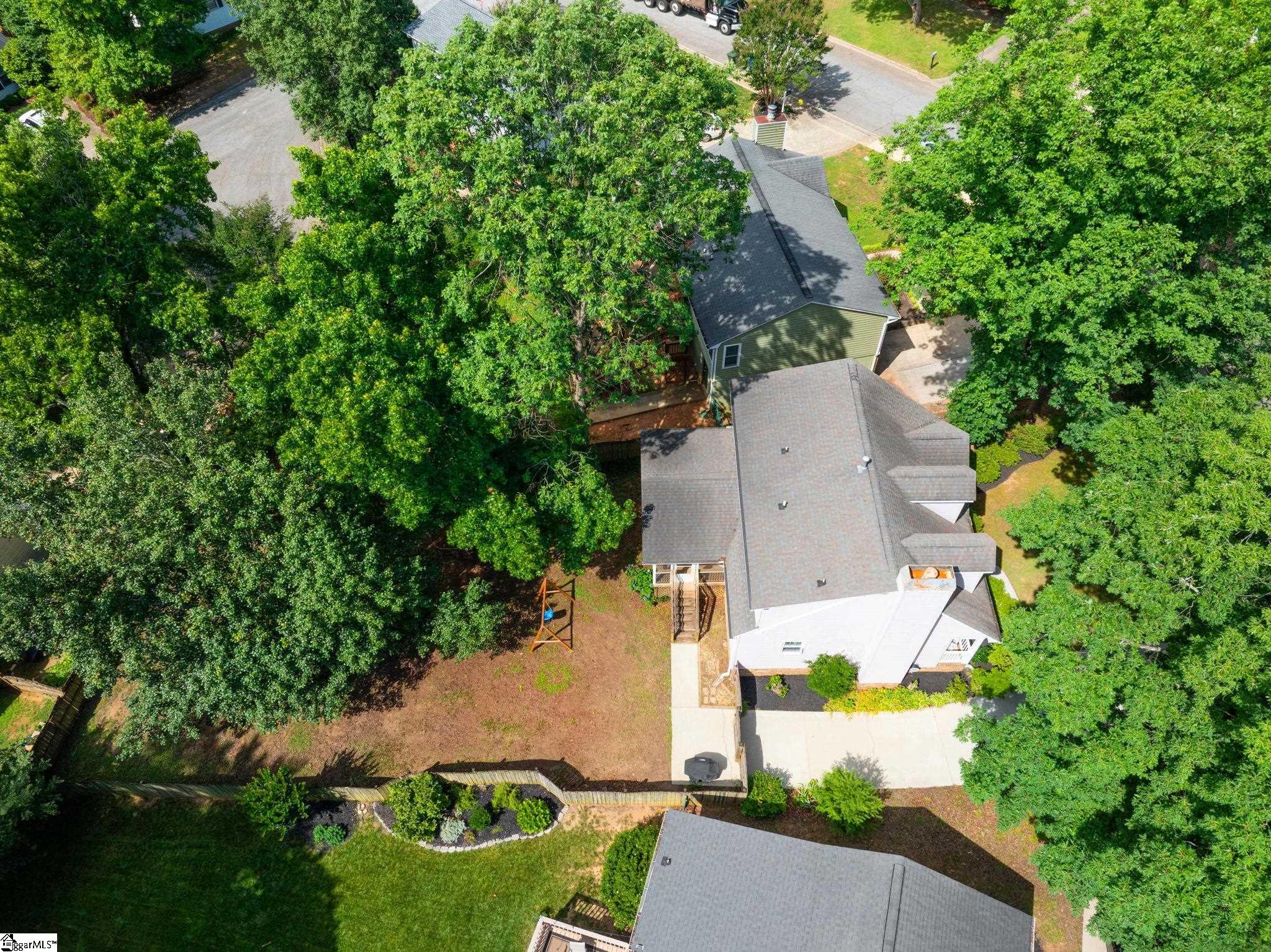 1031 Summit Drive Property Photo 43