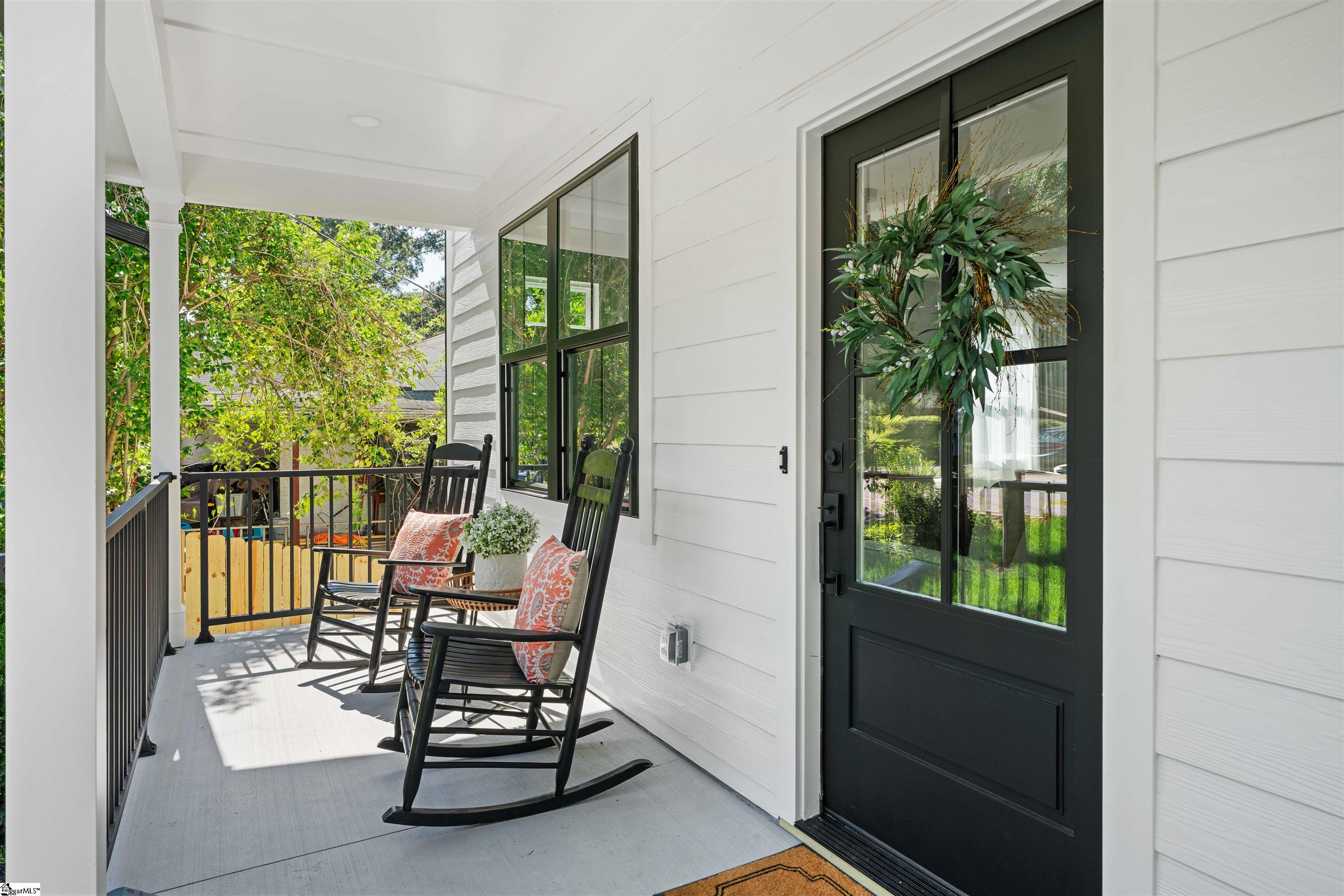 34 Lowndes Hill Road Property Photo 3