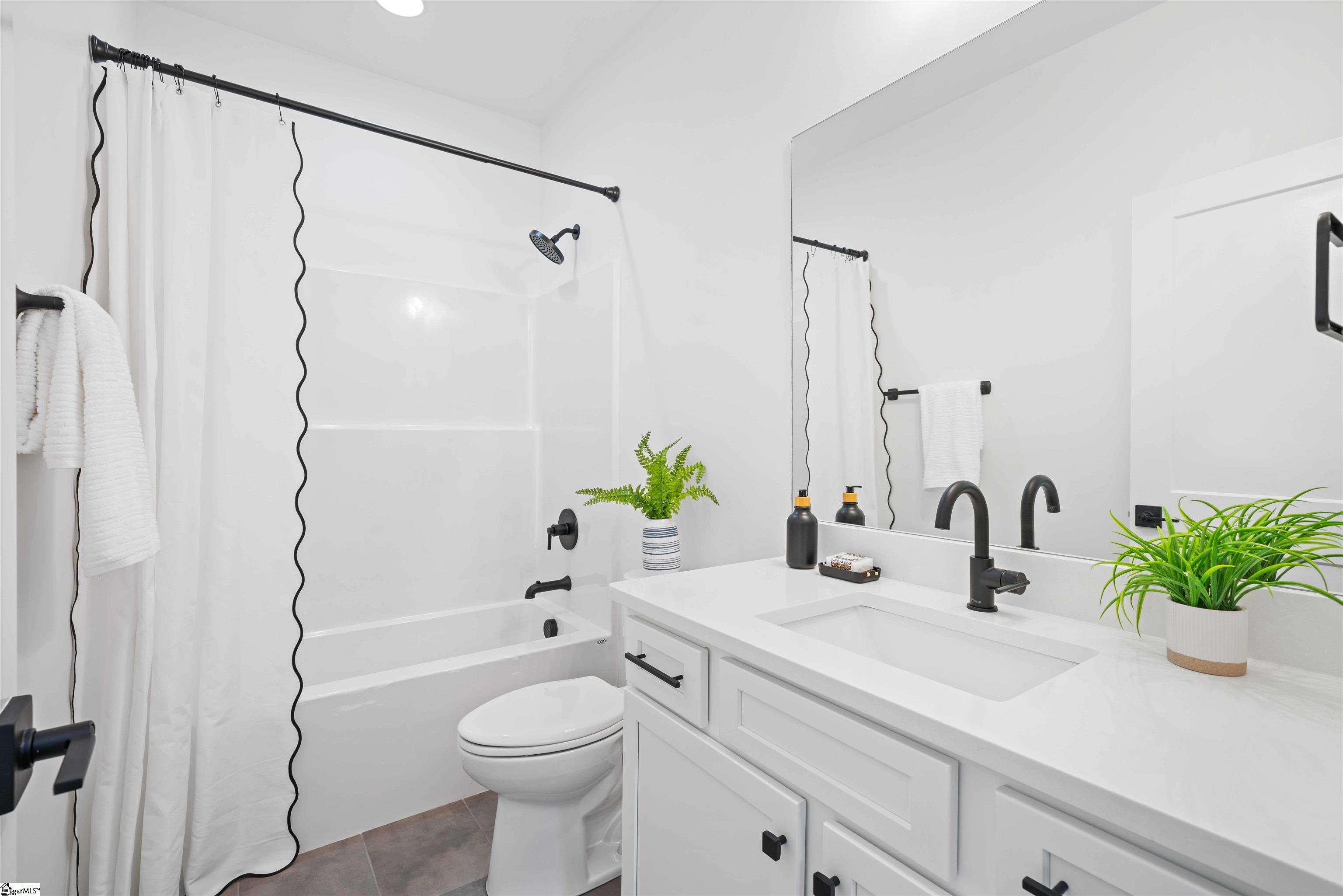 34 Lowndes Hill Road Property Photo 11