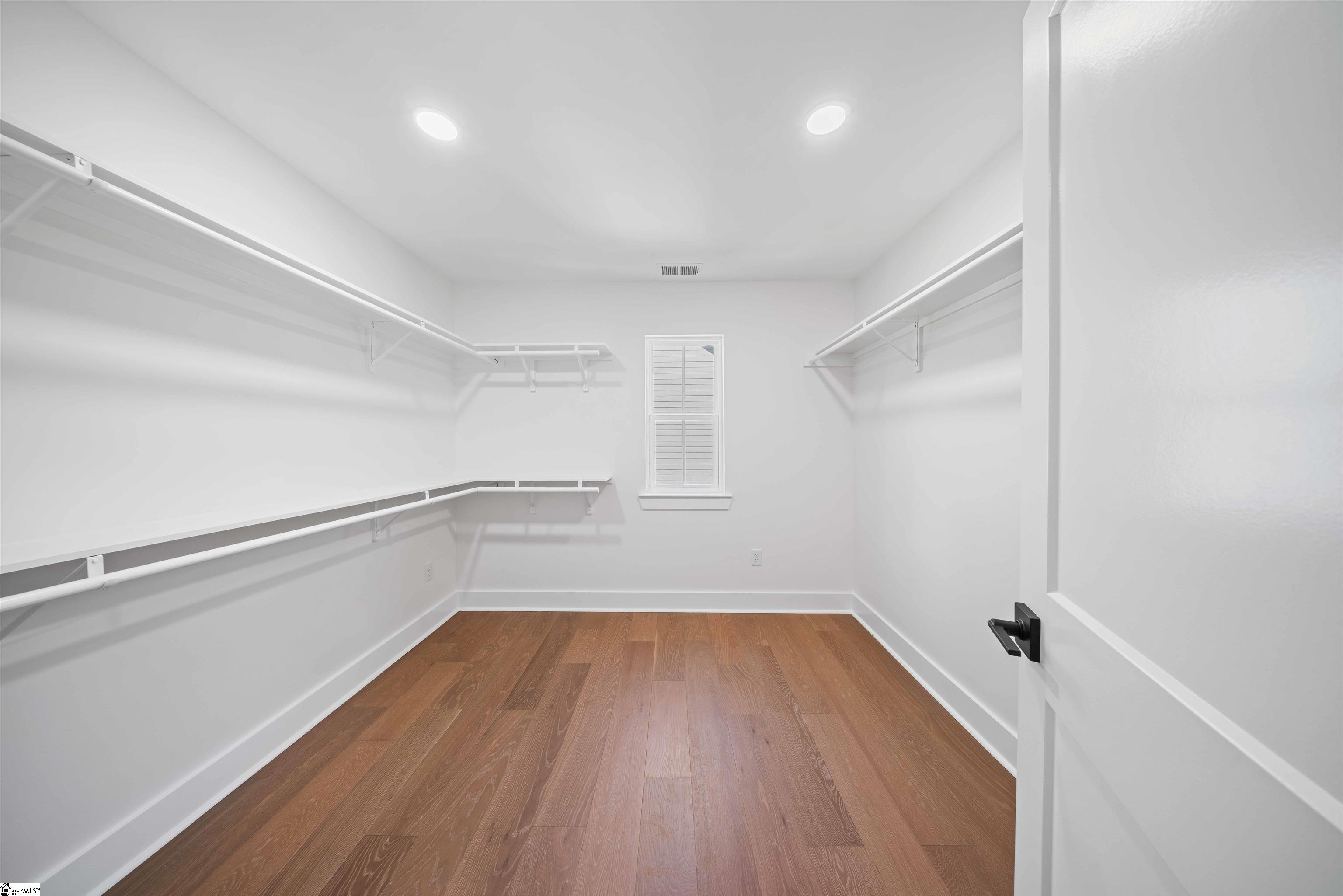 34 Lowndes Hill Road Property Photo 13