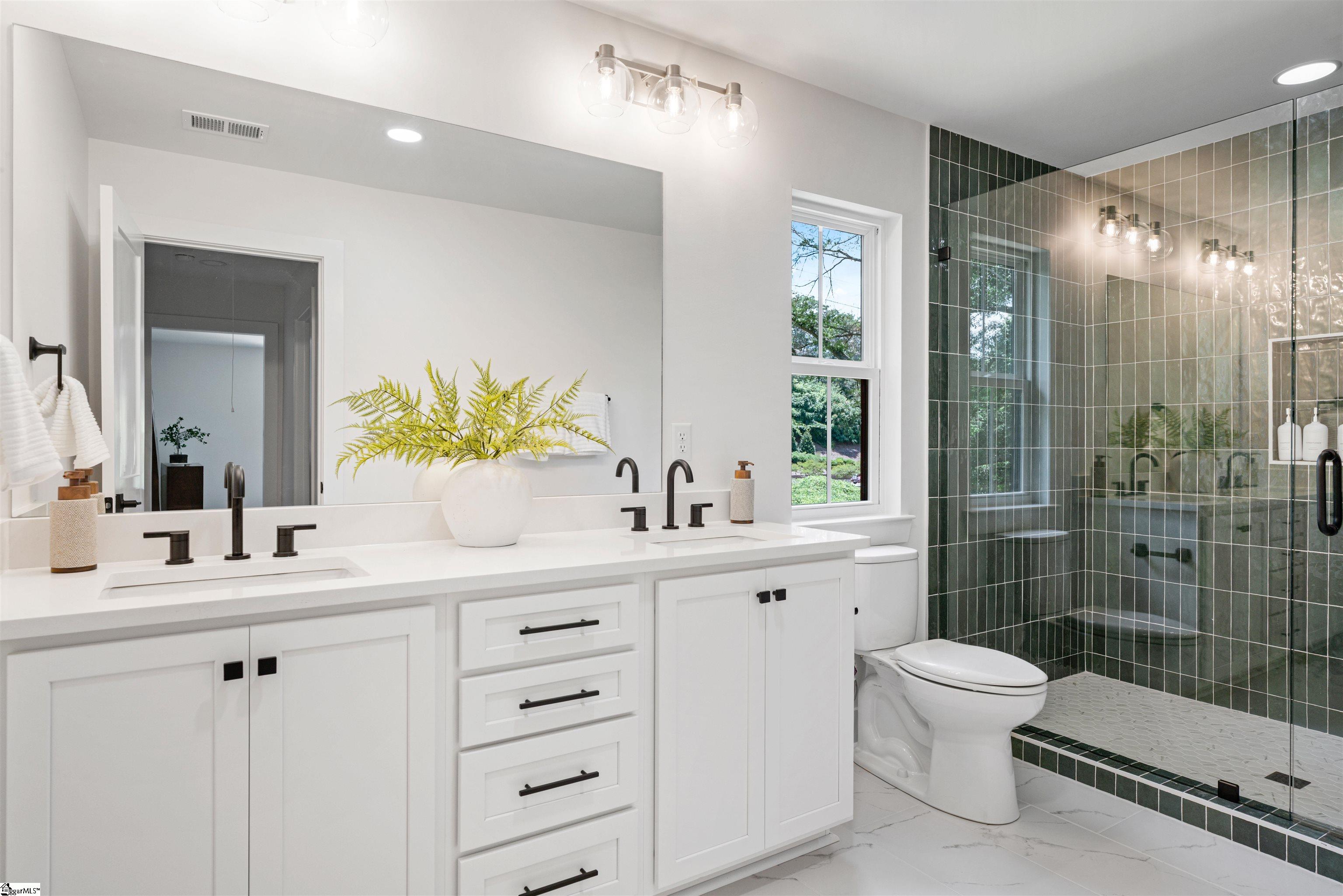 34 Lowndes Hill Road Property Photo 15