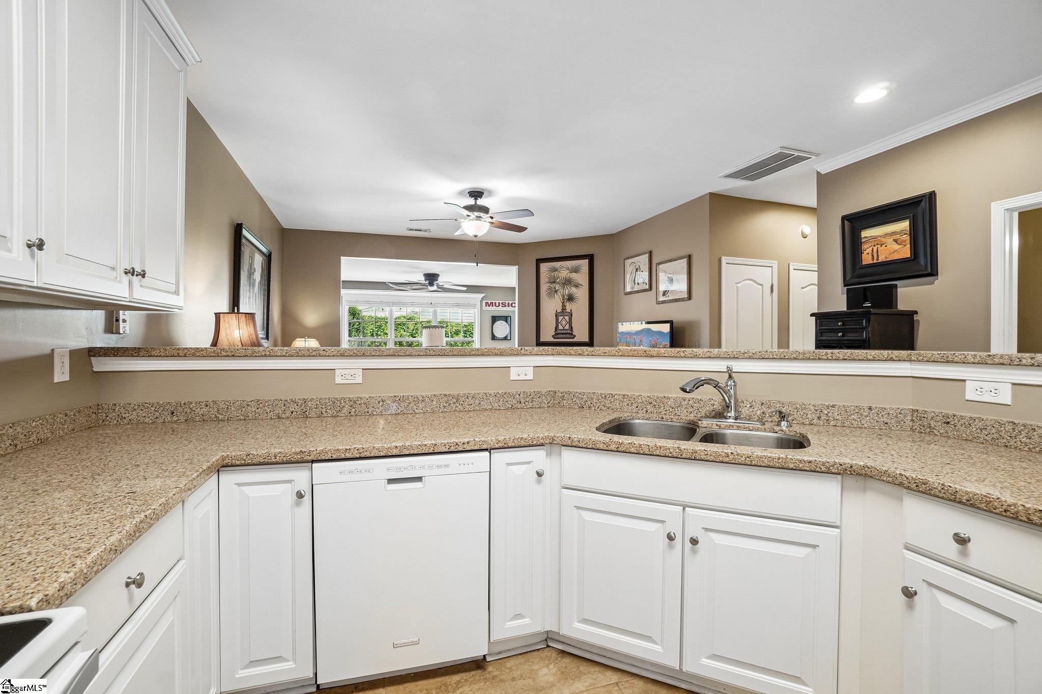 326 Crandall Way Property Photo 16
