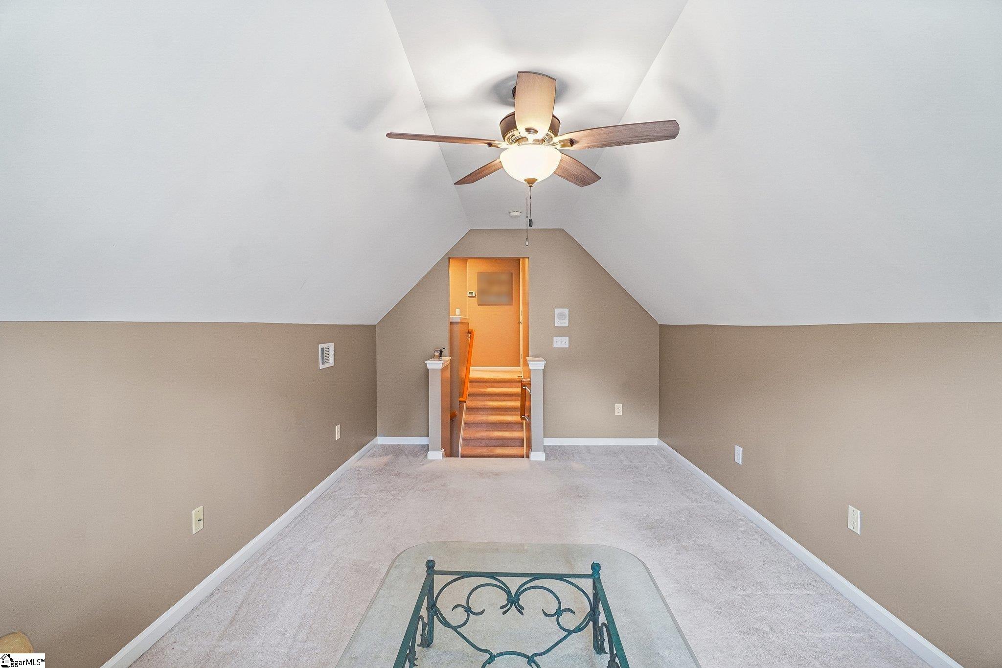 326 Crandall Way Property Photo 30
