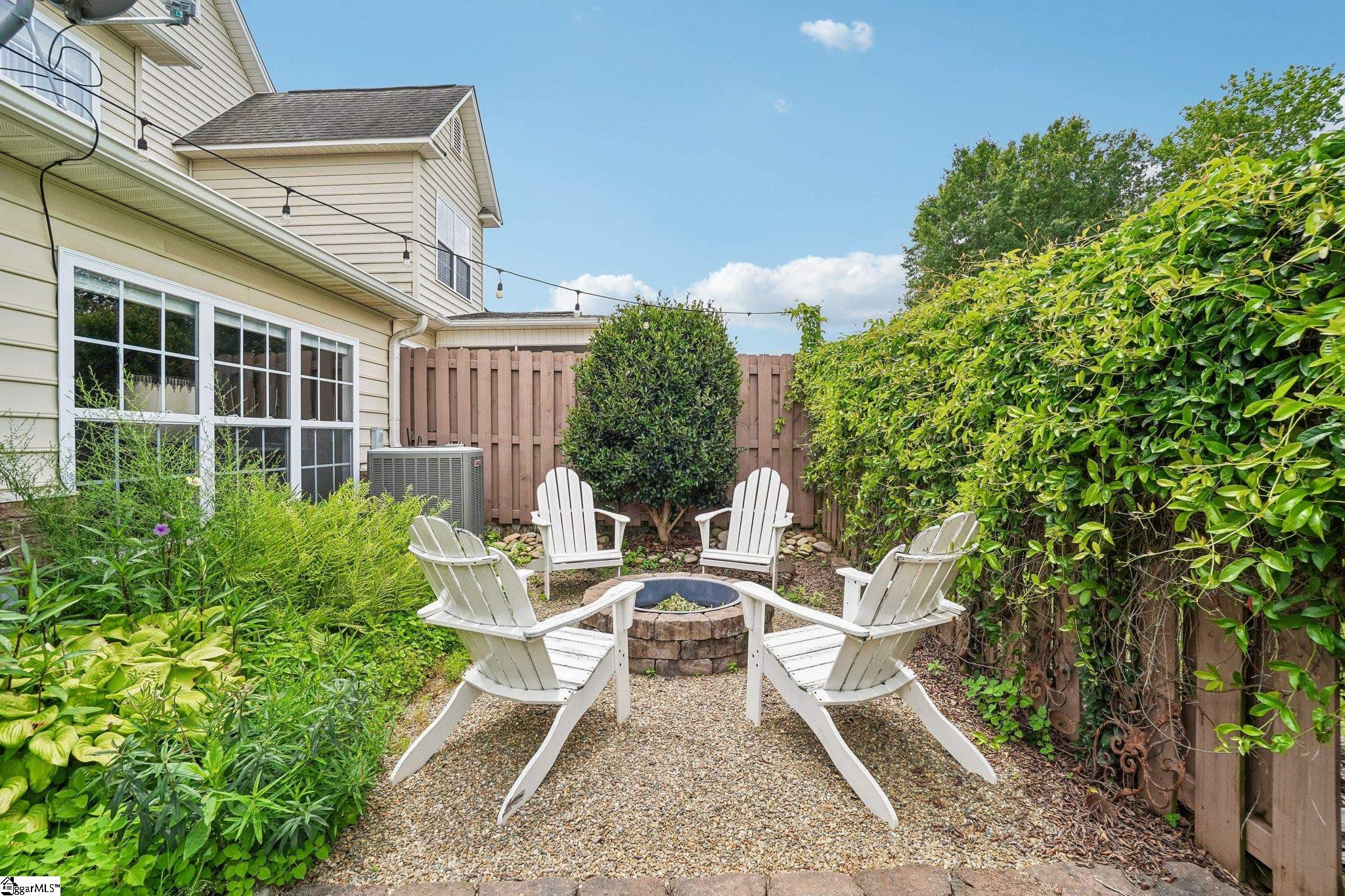 326 Crandall Way Property Photo 40