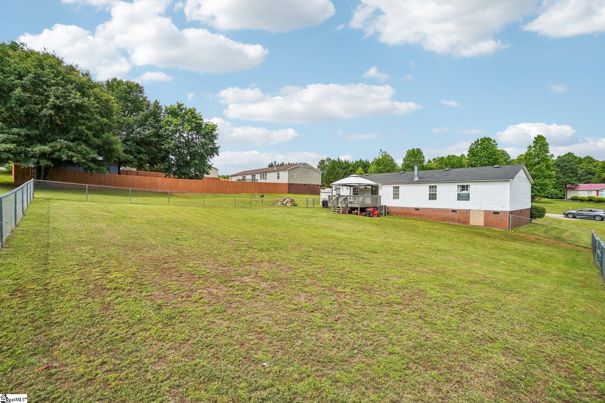620 Courtland Way Property Photo 3