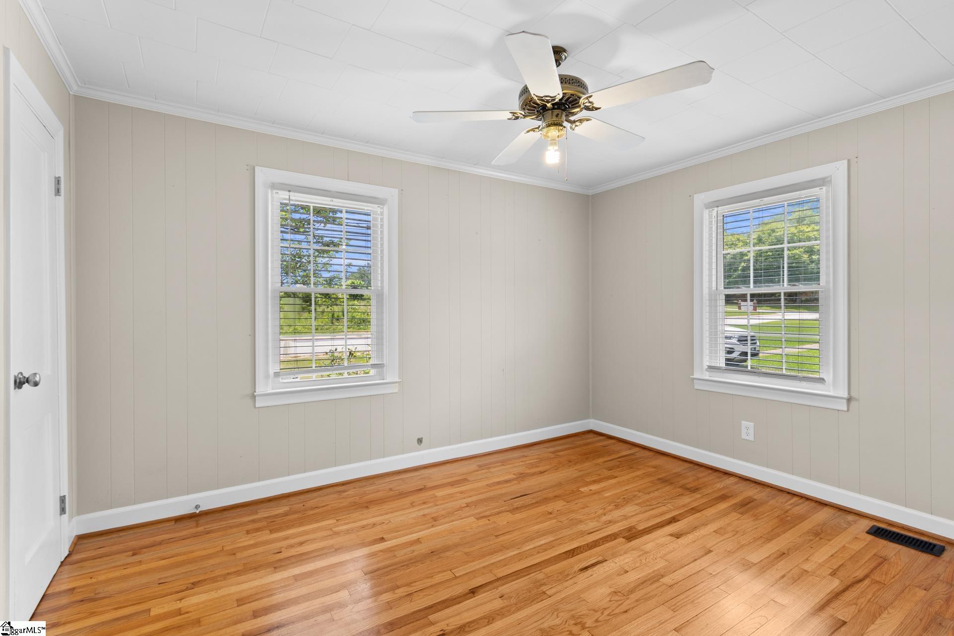 711 N Adair Street Property Photo 24