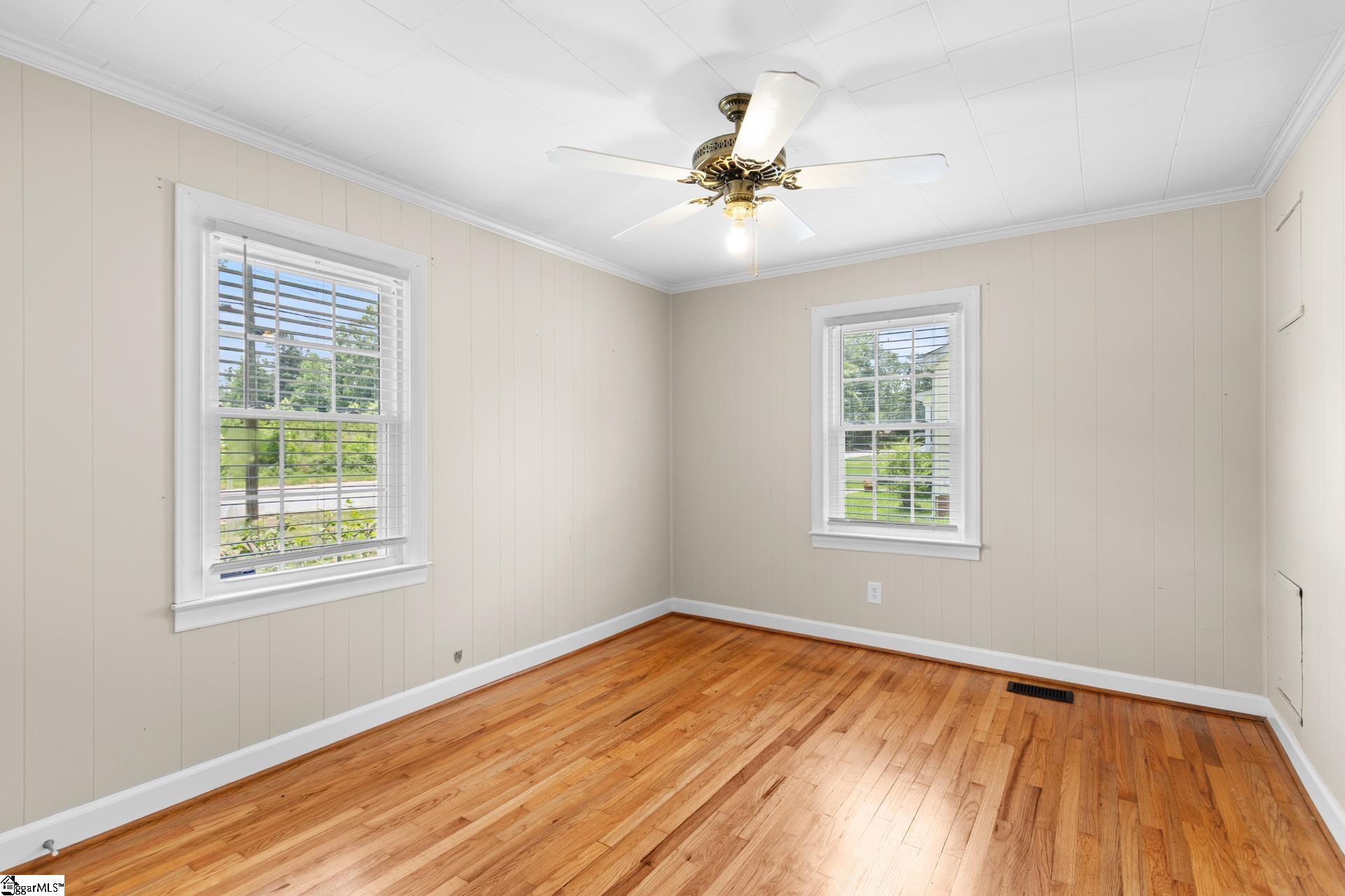 711 N Adair Street Property Photo 27