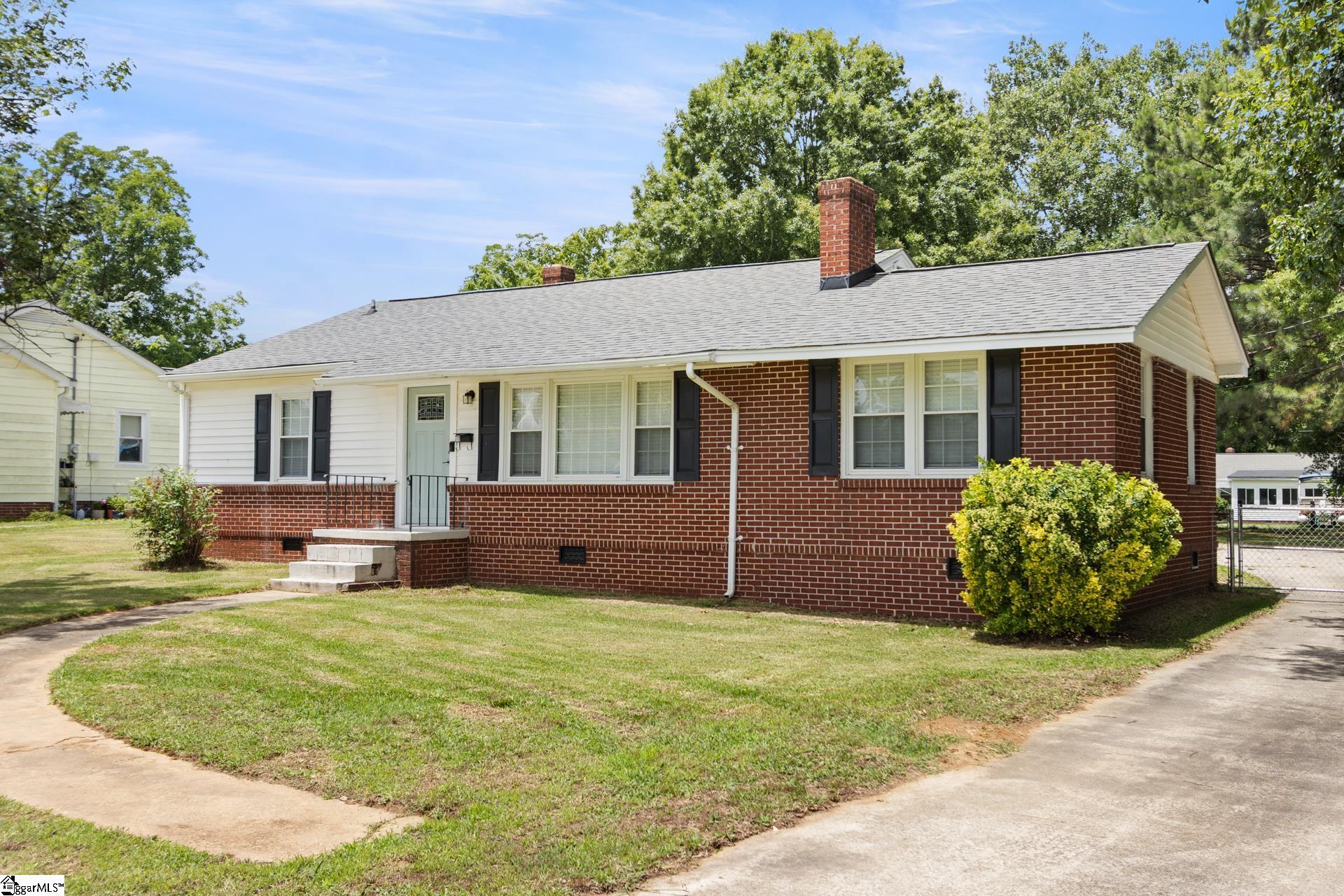 711 N Adair Street Property Photo 39