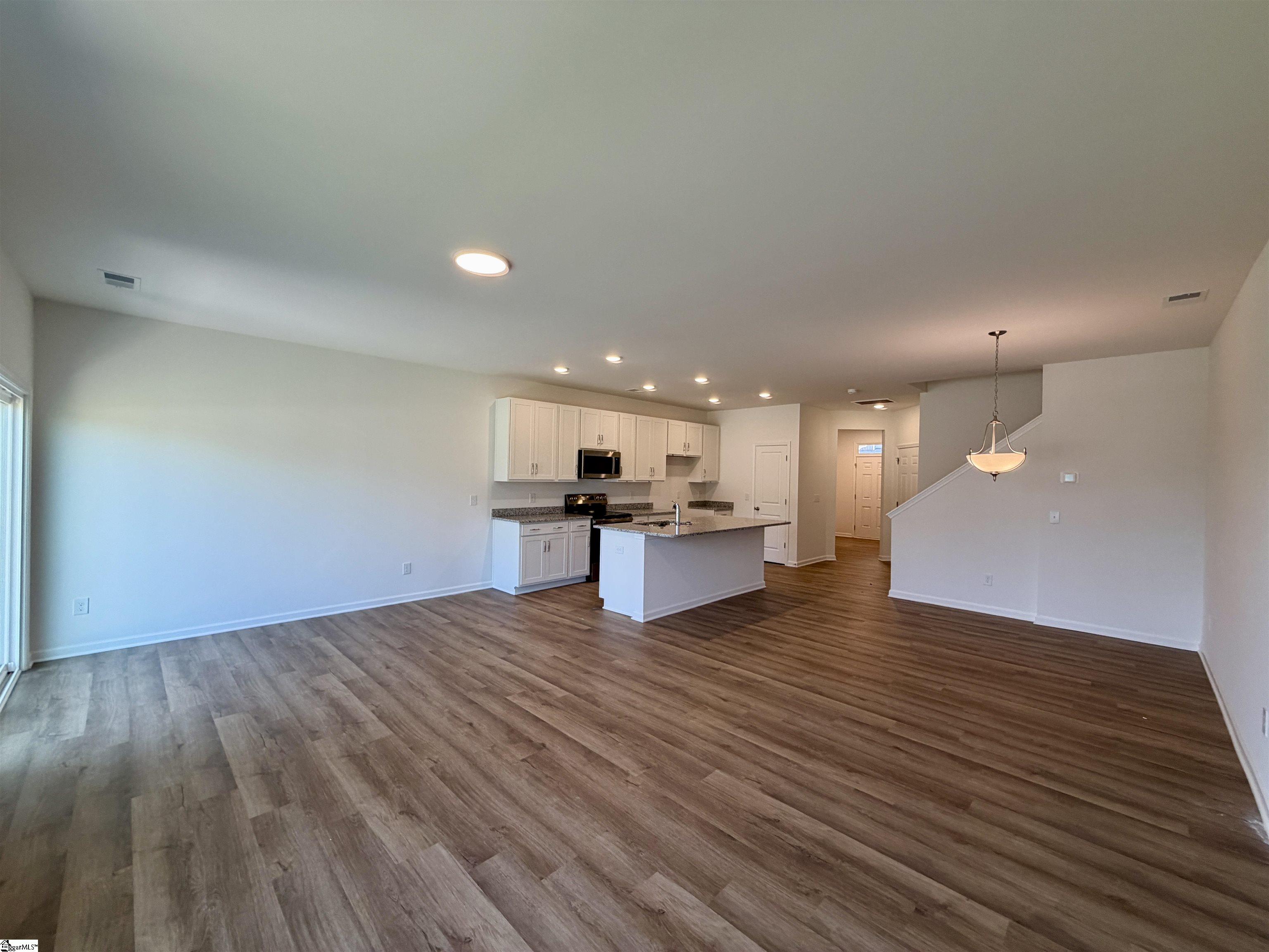 209 Toal Court Property Photo 4