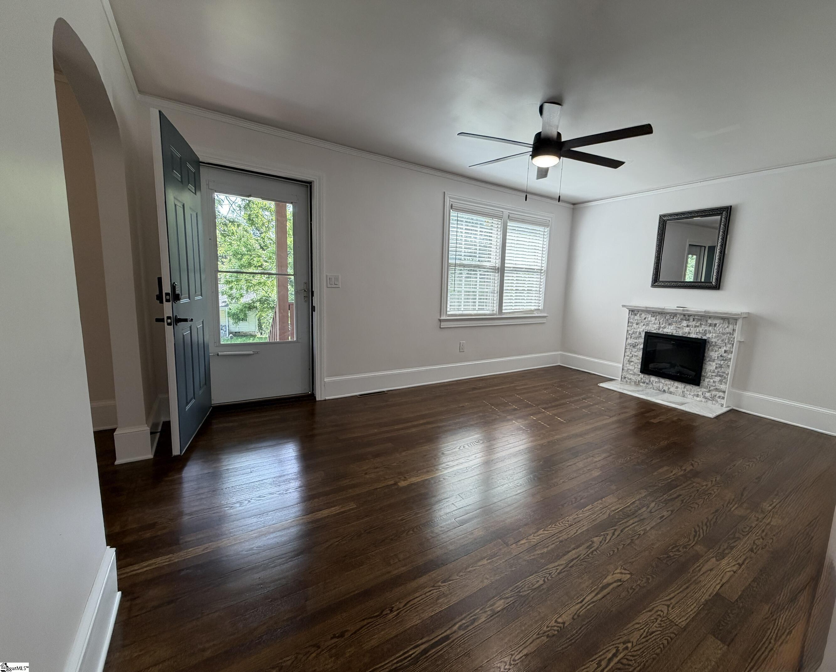 107 Irene Circle Property Photo 7