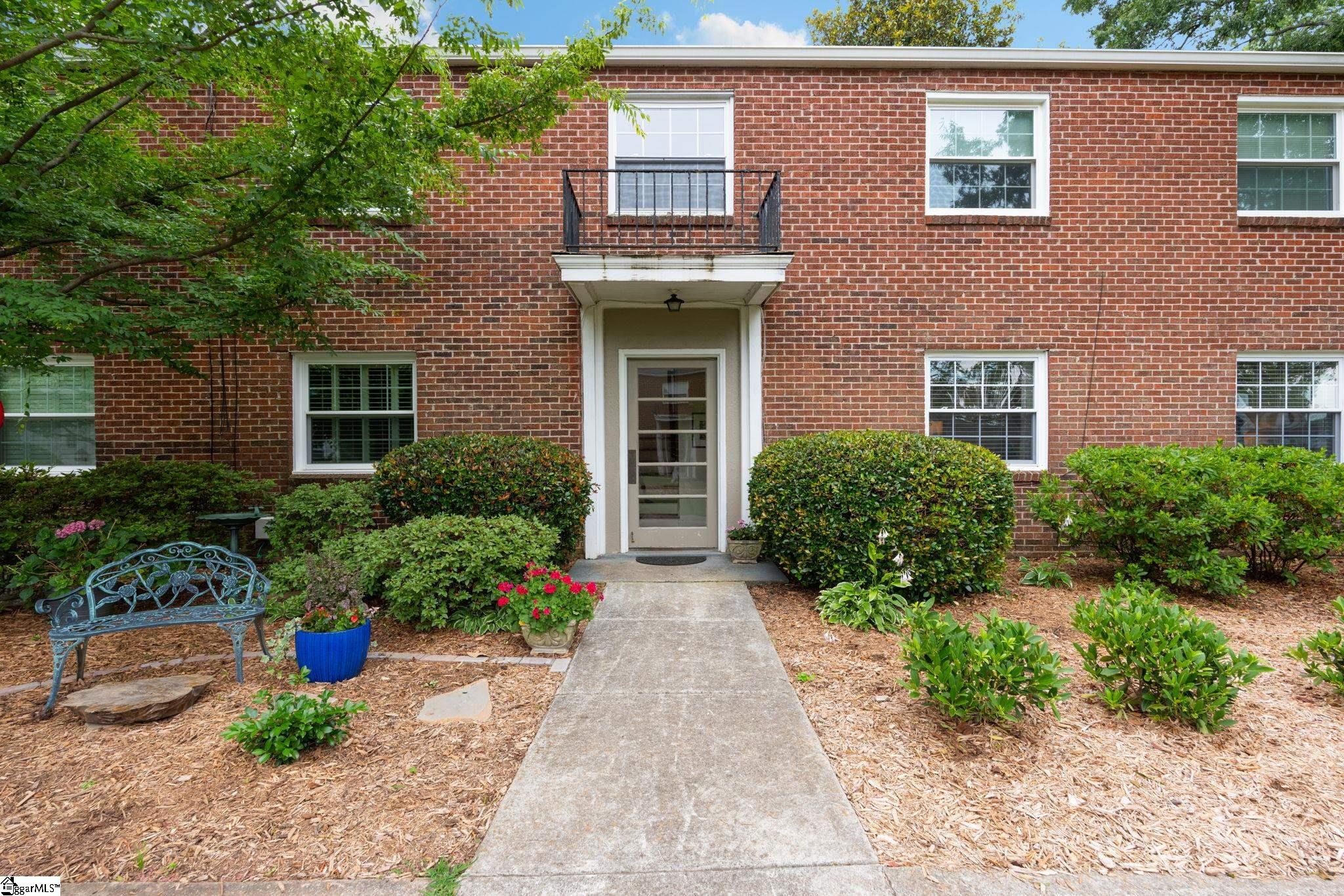 100 Lewis Drive Property Photo 3