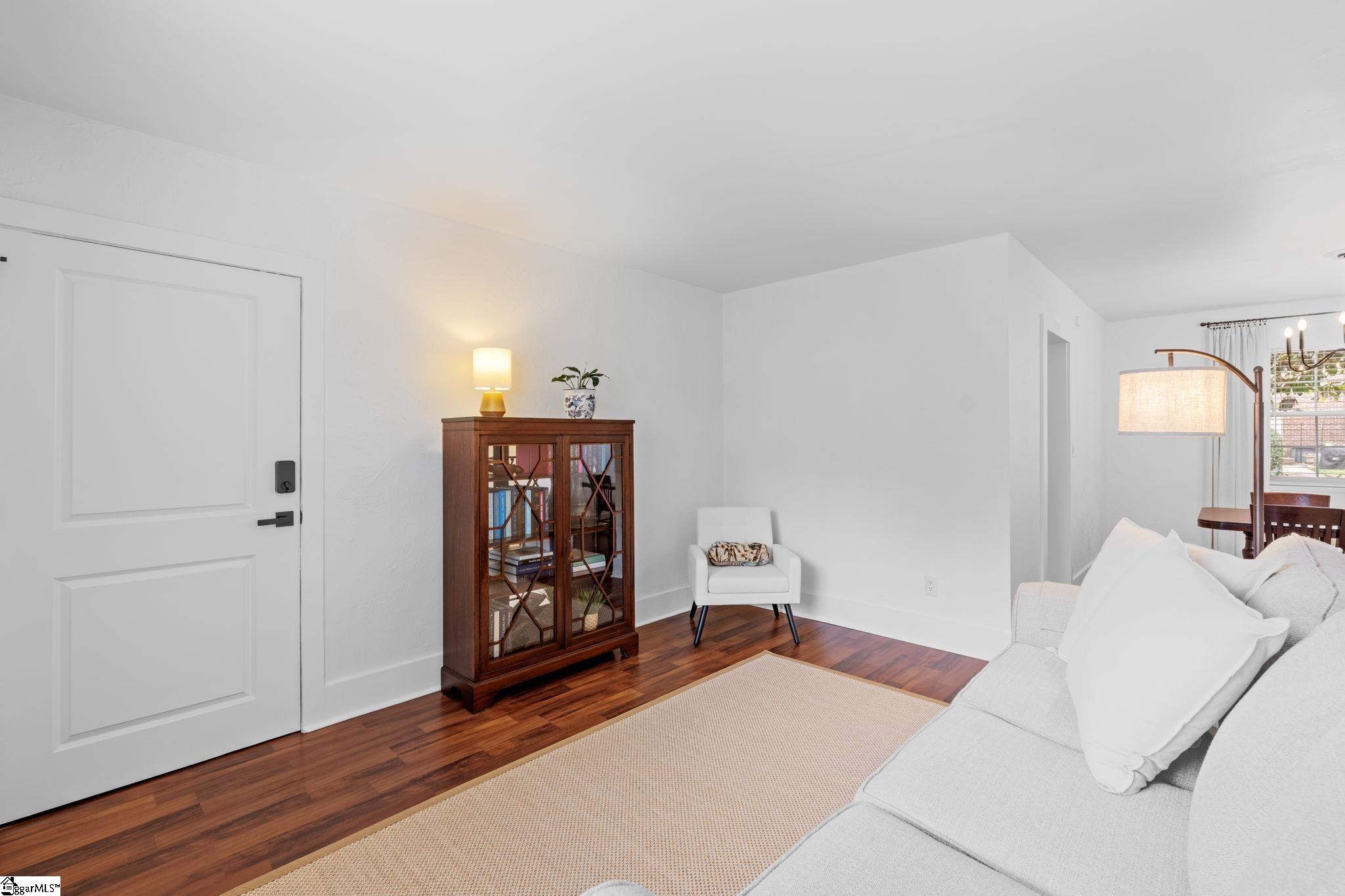 100 Lewis Drive Property Photo 8