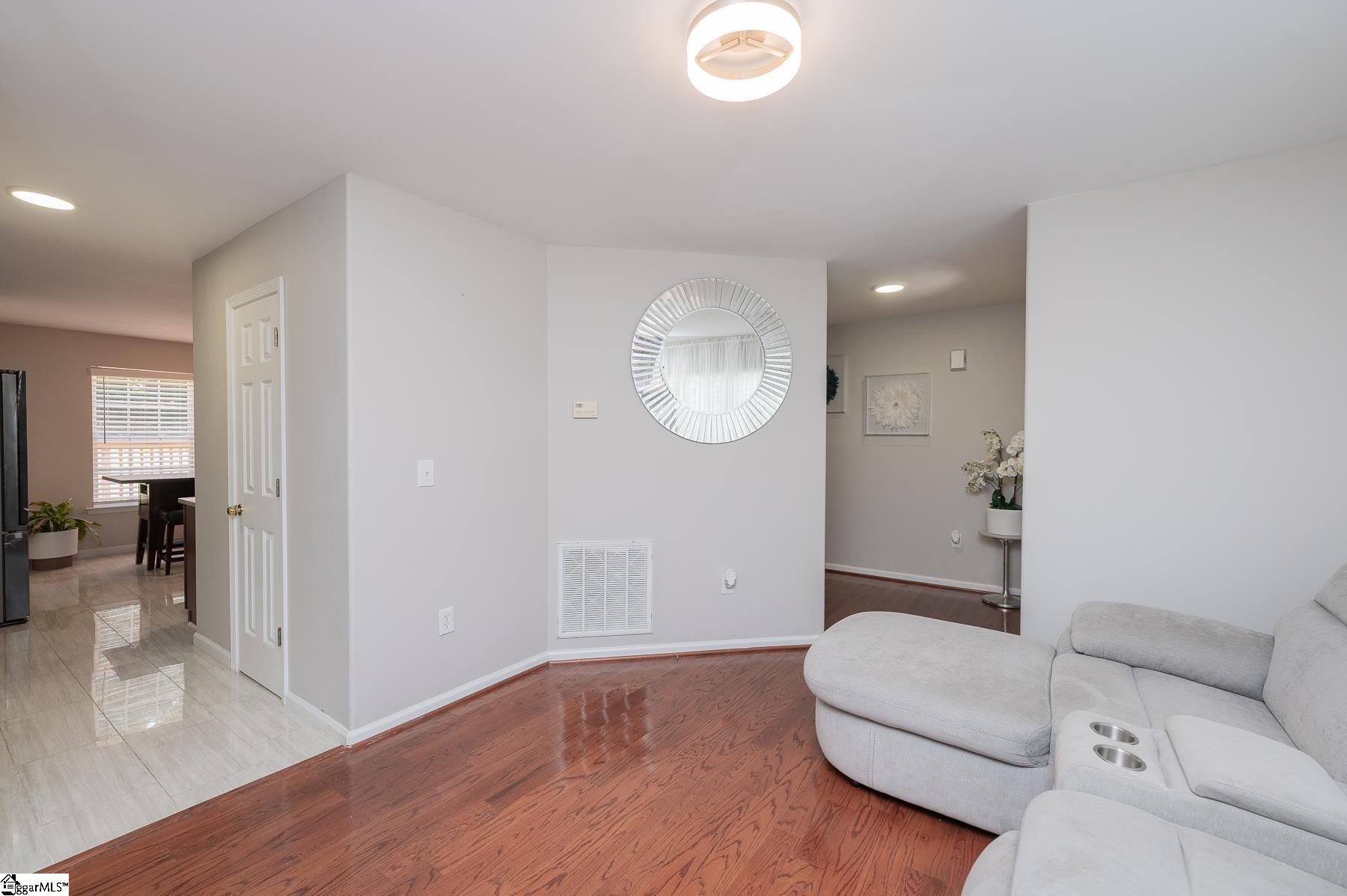 205 Corey Way Property Photo 6