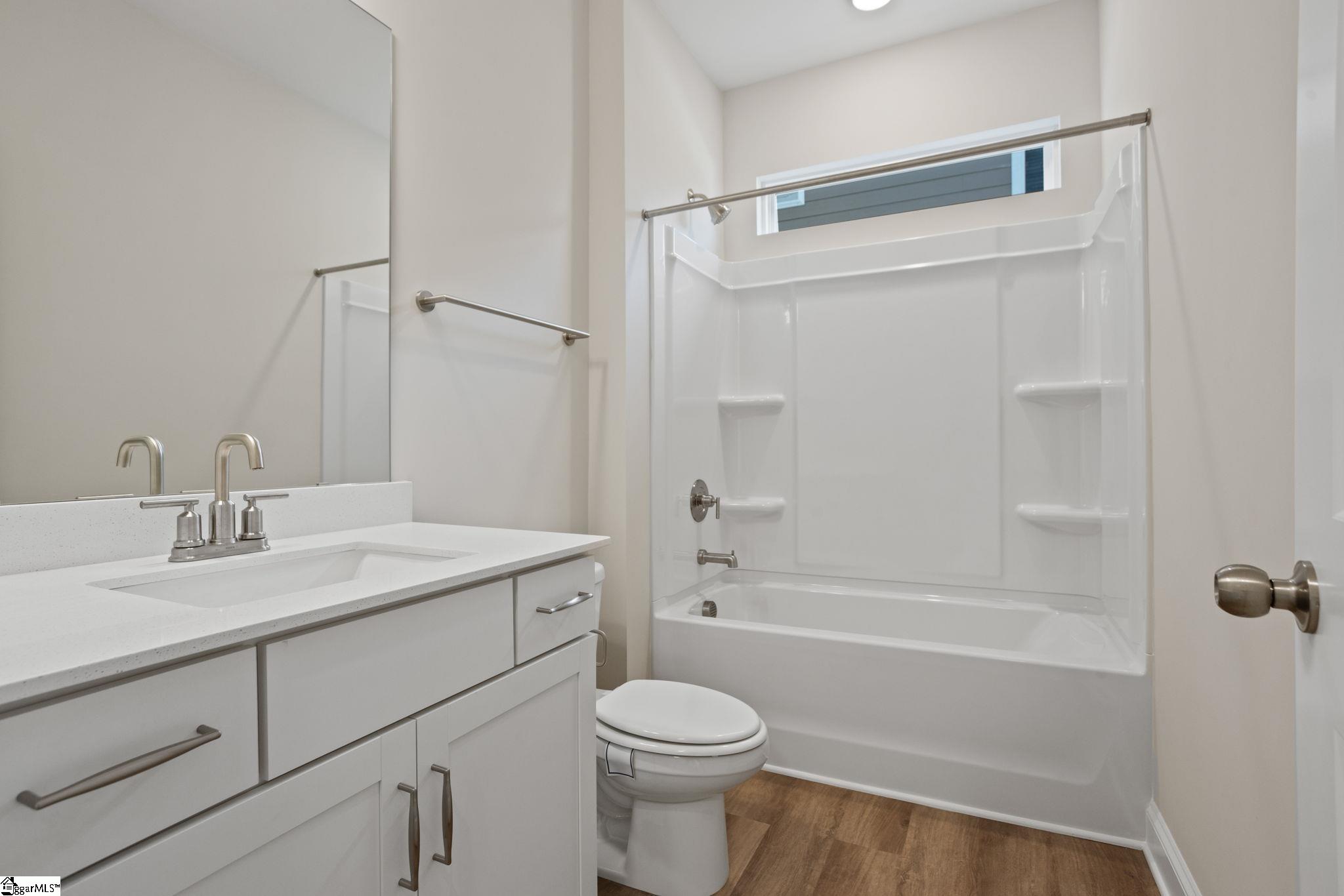 1120 Stable Way Property Photo 7