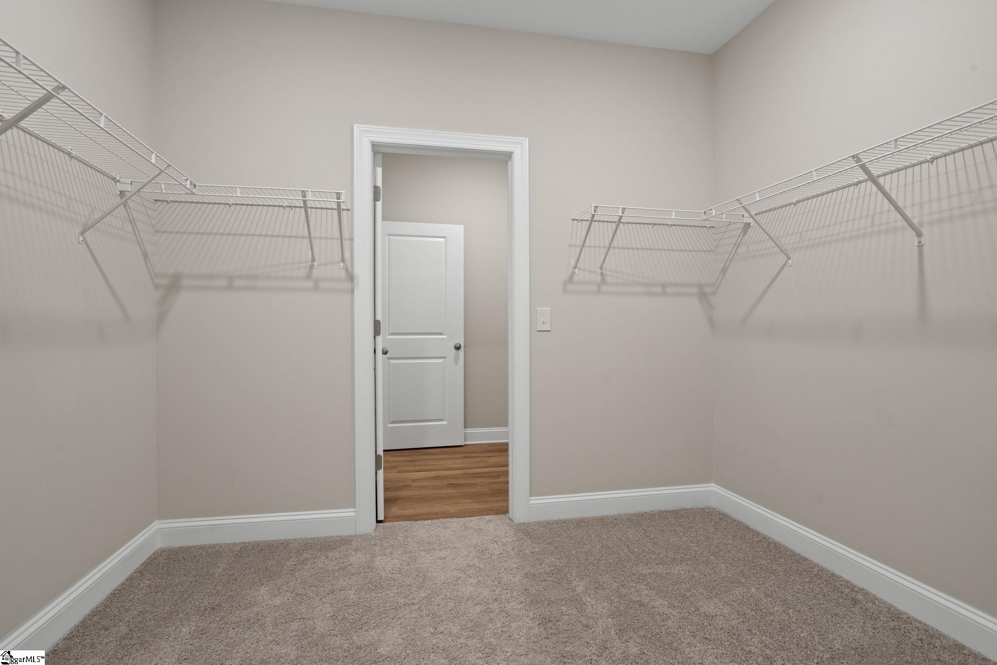 1120 Stable Way Property Photo 26