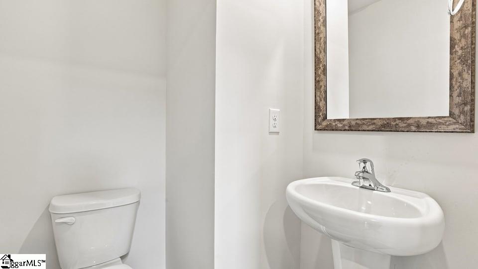 1510 Azure Lane Property Photo 9