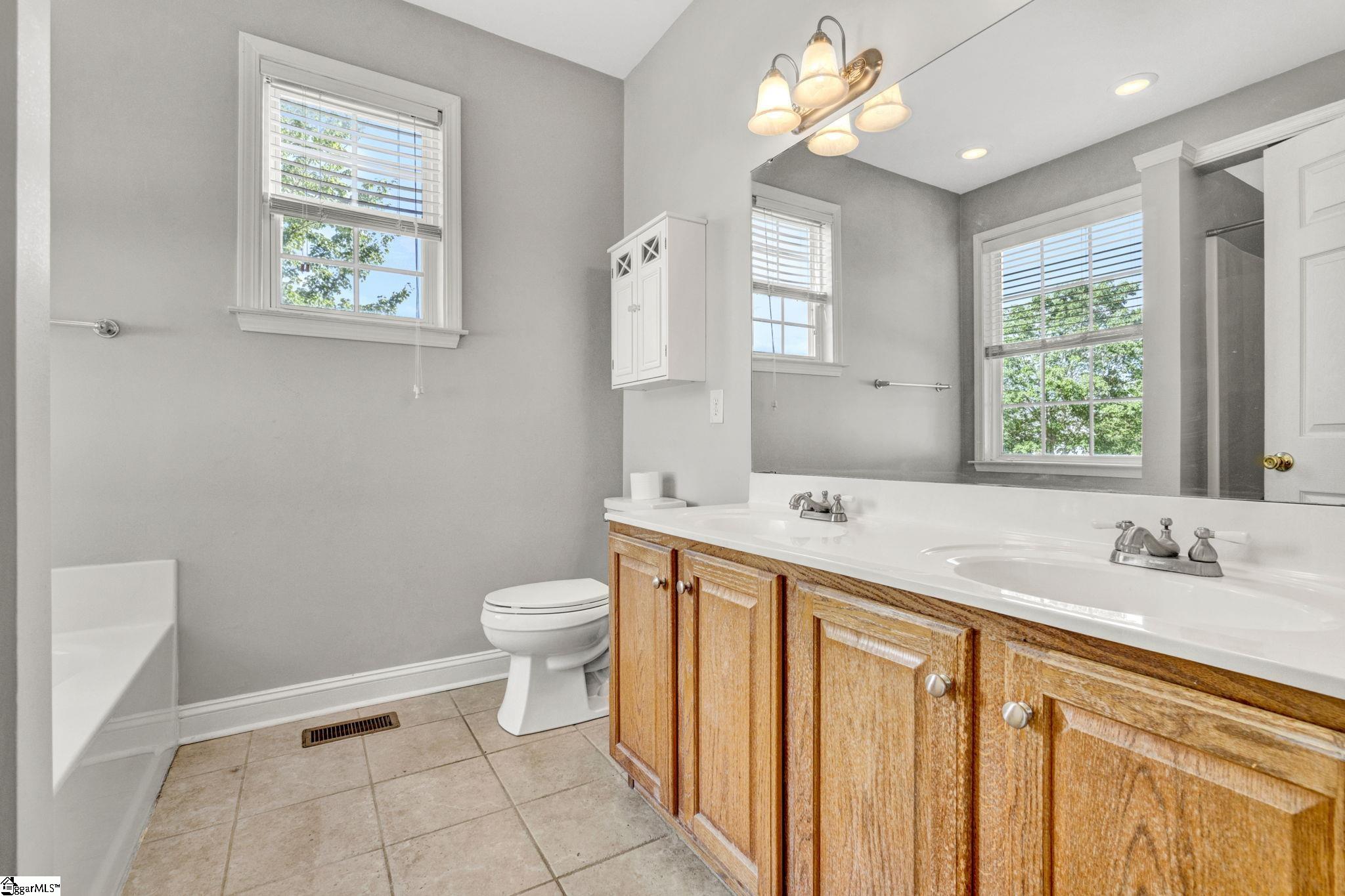 801 Oak Haven Court Property Photo 24