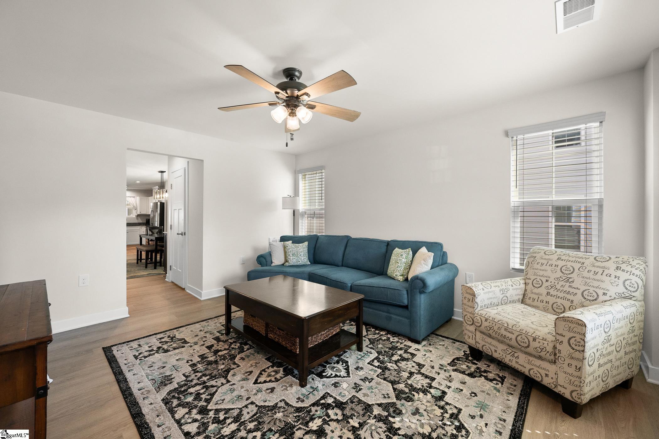 607 Cresslyn Court Property Photo 8