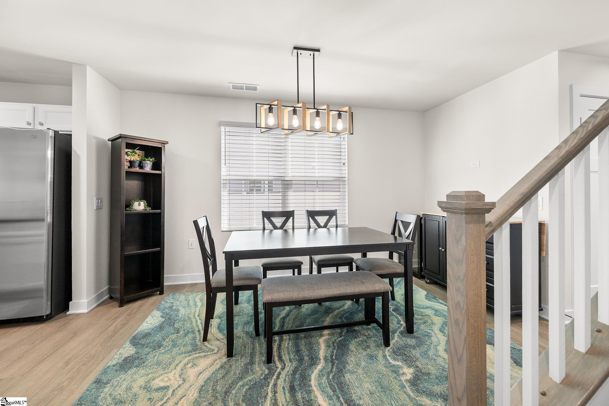 607 Cresslyn Court Property Photo 12
