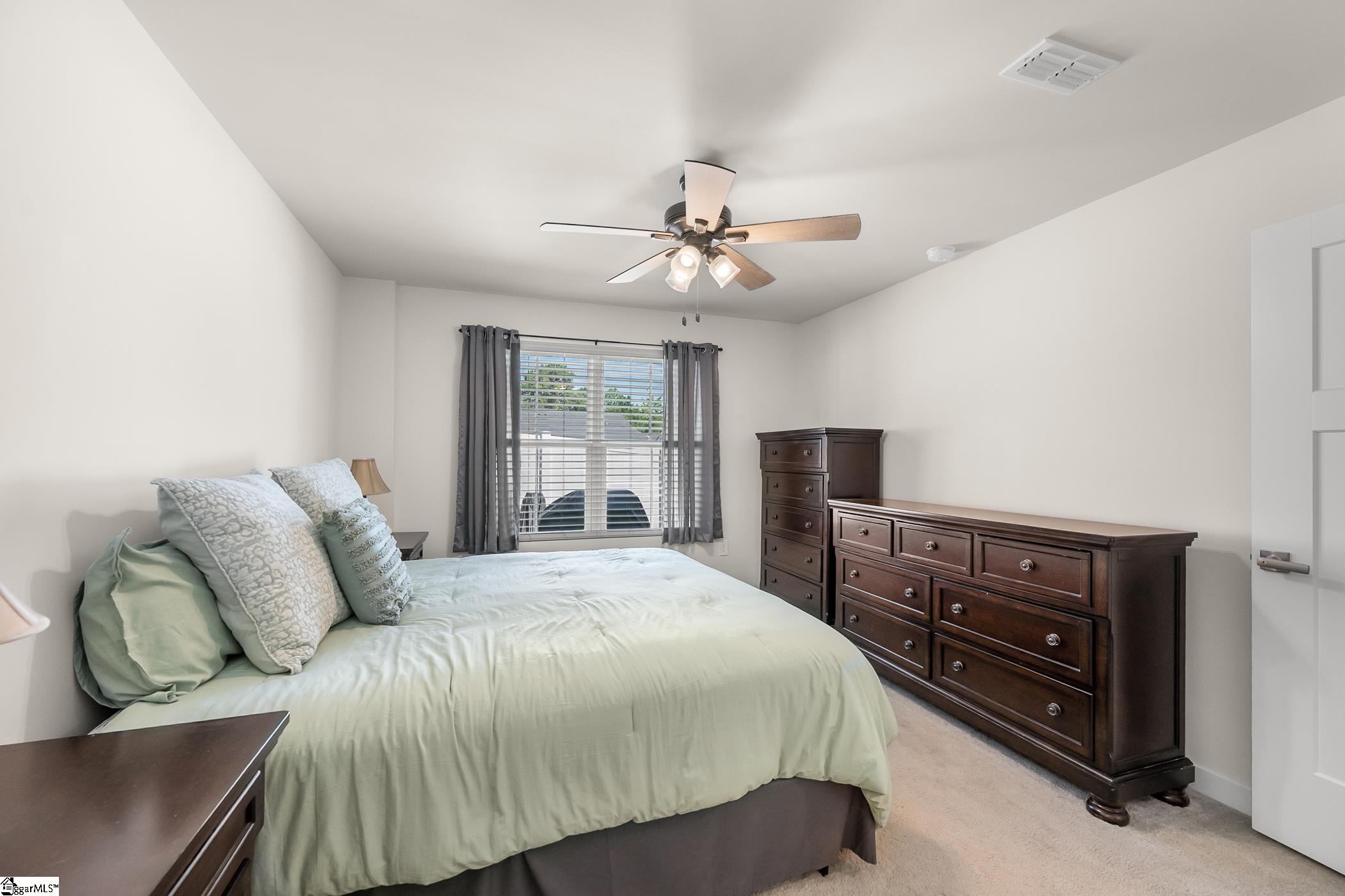 607 Cresslyn Court Property Photo 18