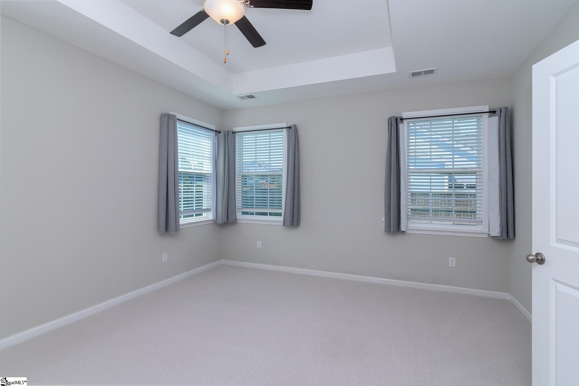 100 Daystrom Drive Property Photo 35