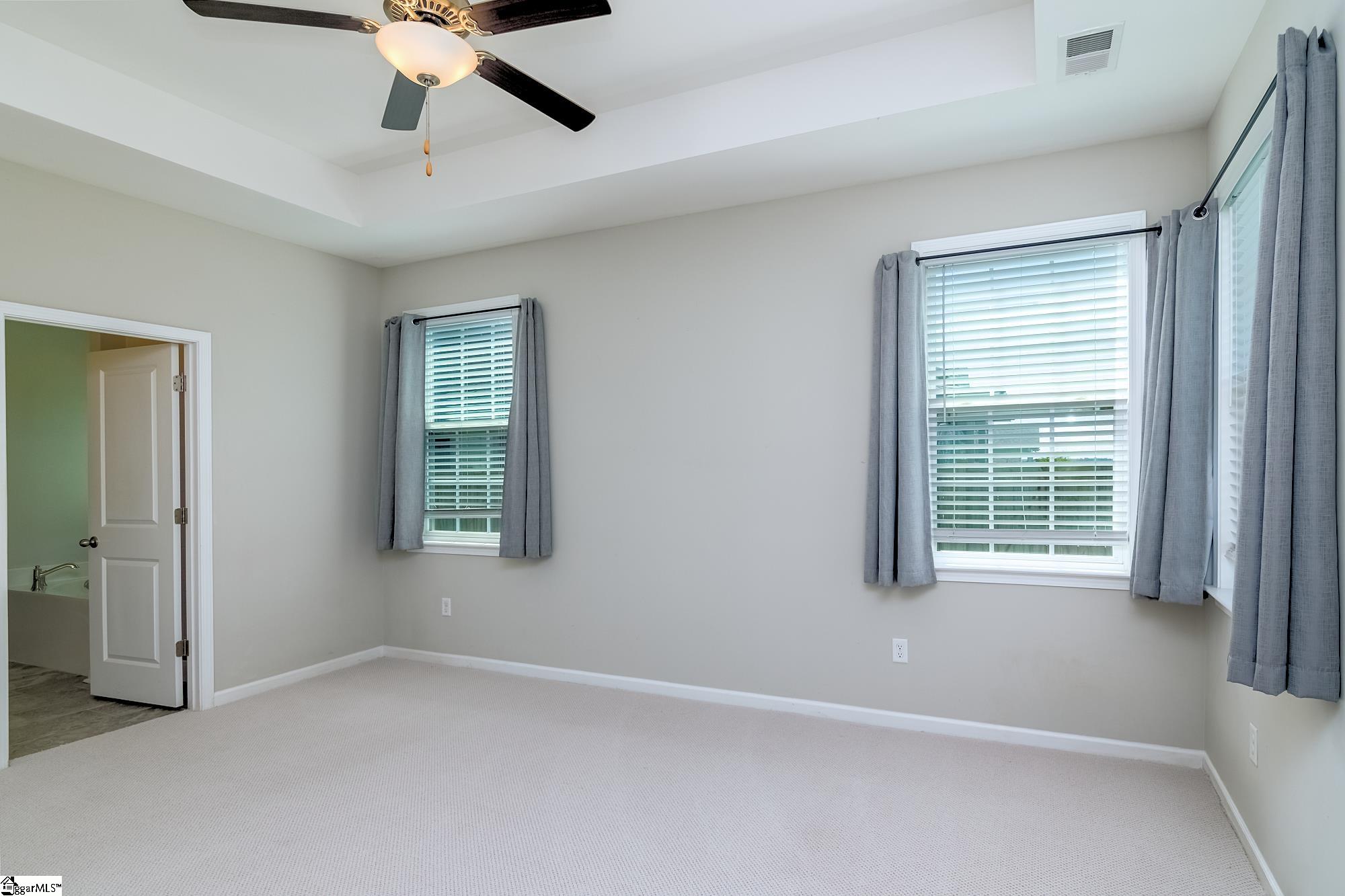 100 Daystrom Drive Property Photo 37