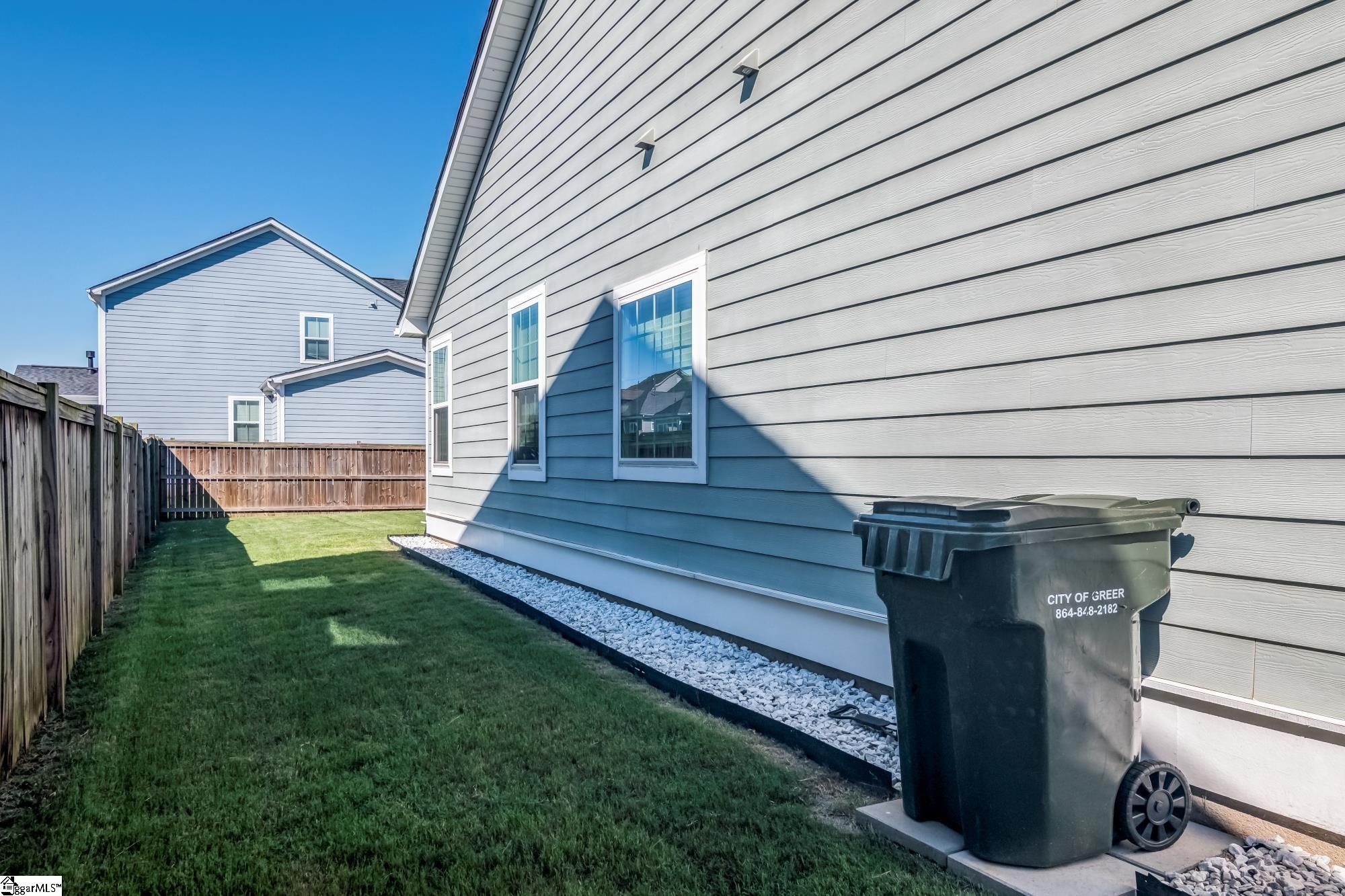 100 Daystrom Drive Property Photo 42