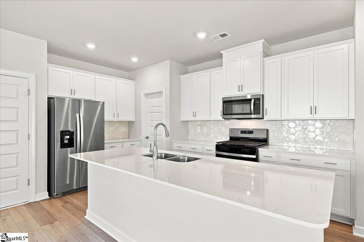 439 Upland Water Court Property Photo 7