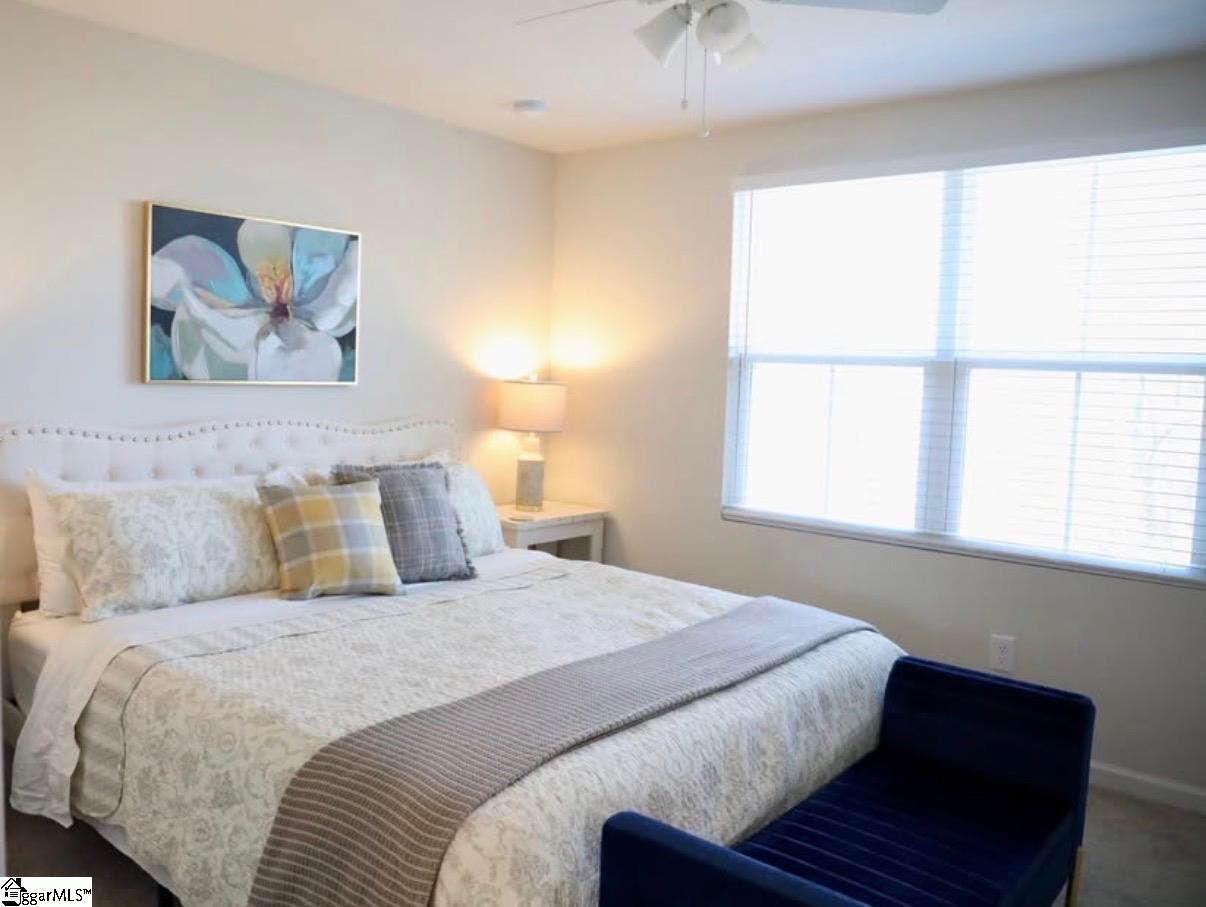 105 Forthside Way Property Photo 6