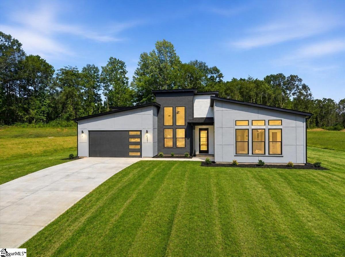 2021 Blessed Drive Property Photo 1