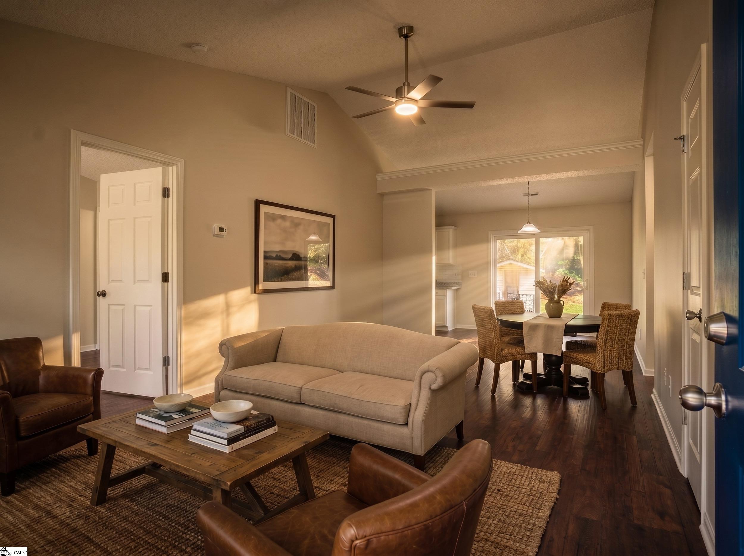 1378 Pampas Circle Property Photo 11