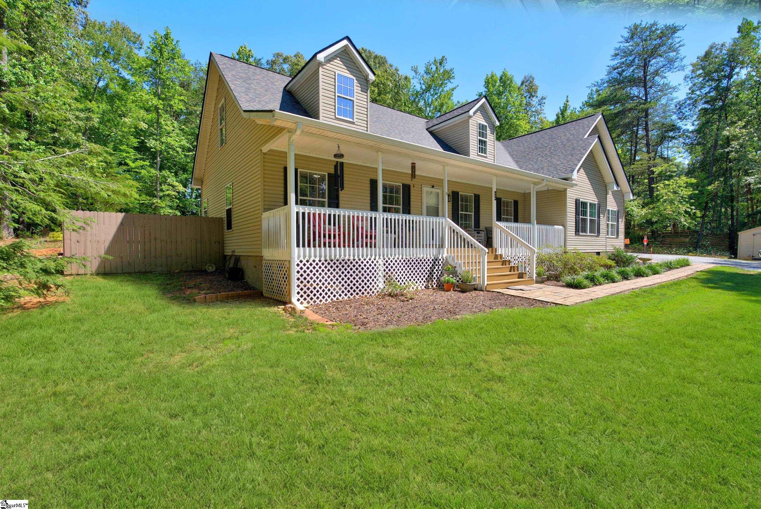 208 Valley Road Property Photo 2