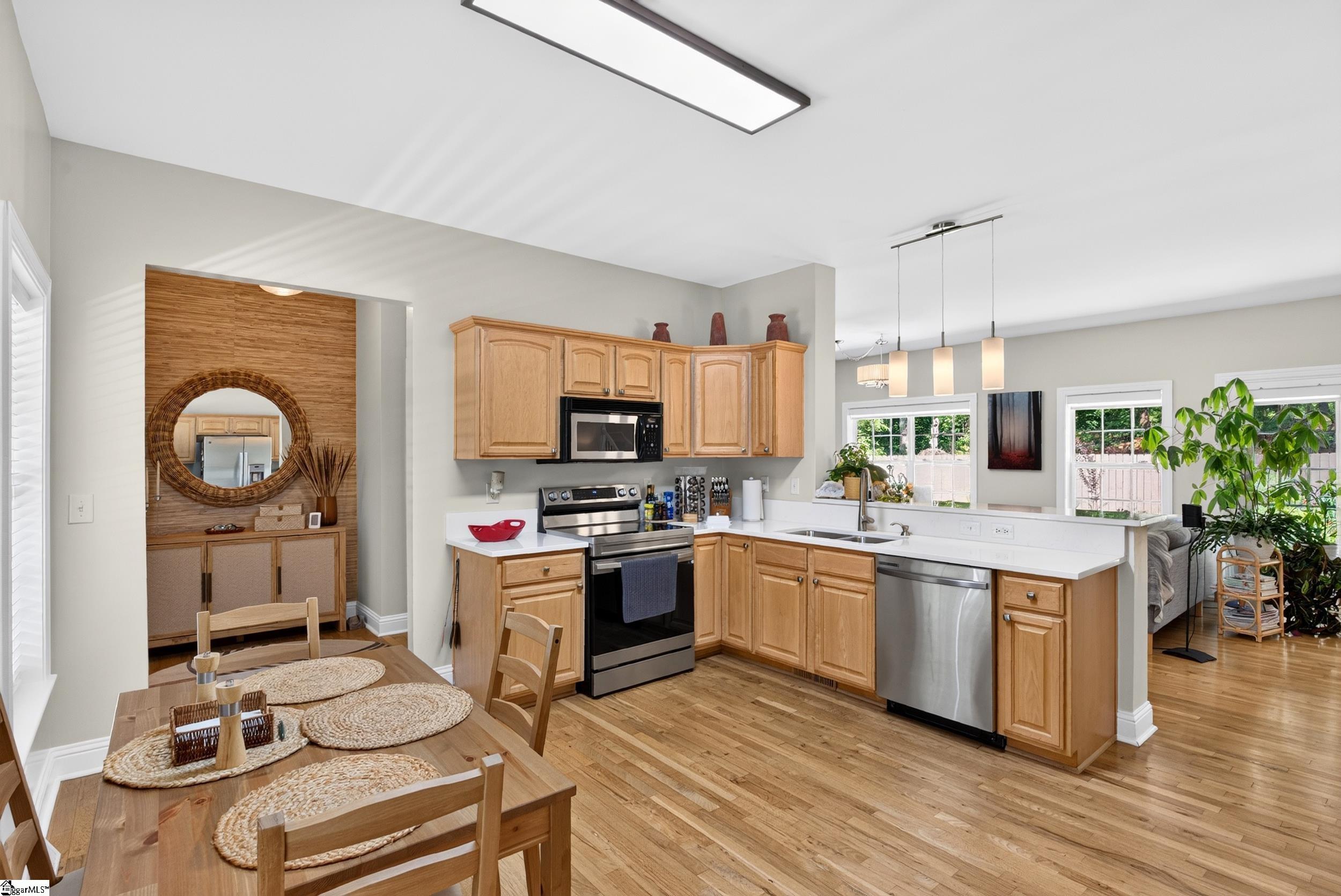 208 Valley Road Property Photo 10
