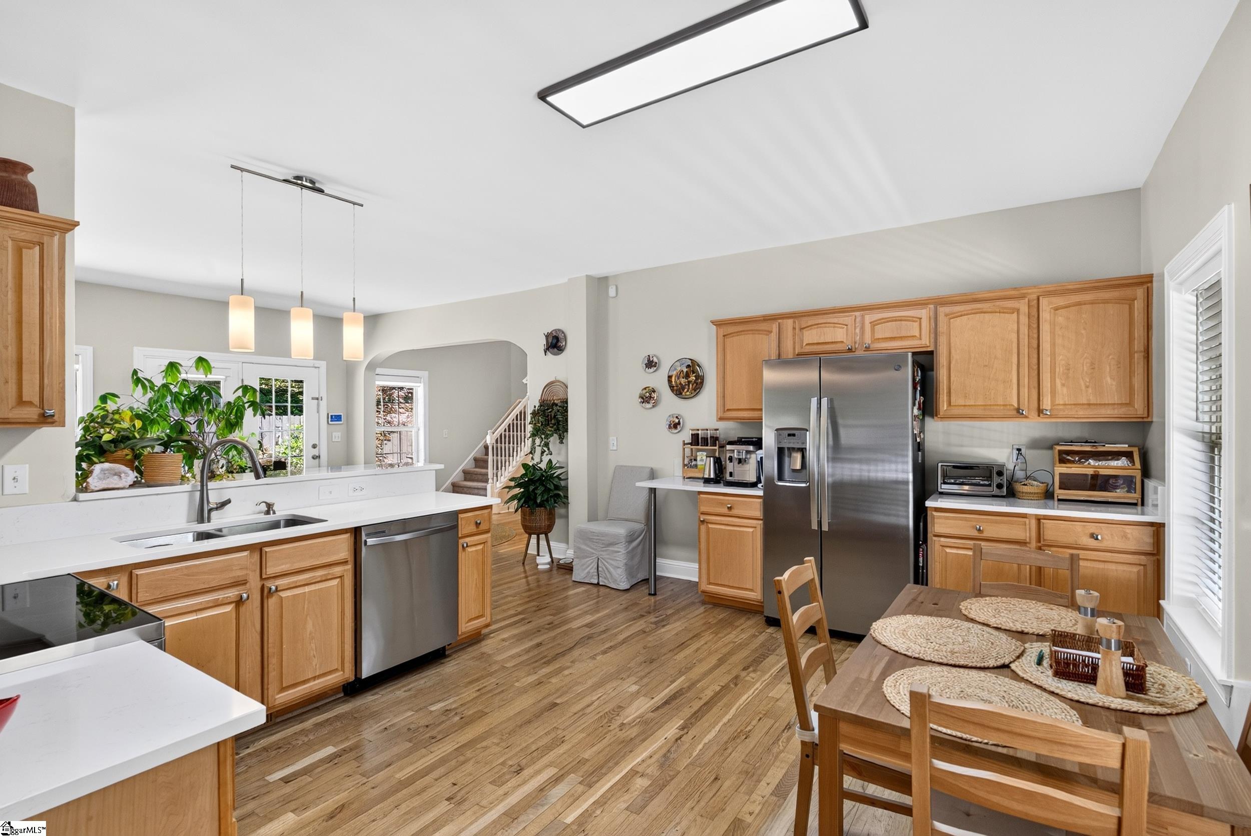 208 Valley Road Property Photo 12