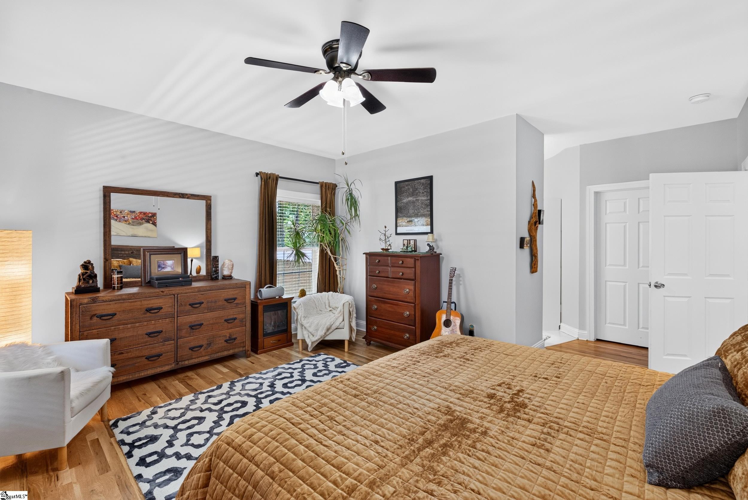 208 Valley Road Property Photo 14