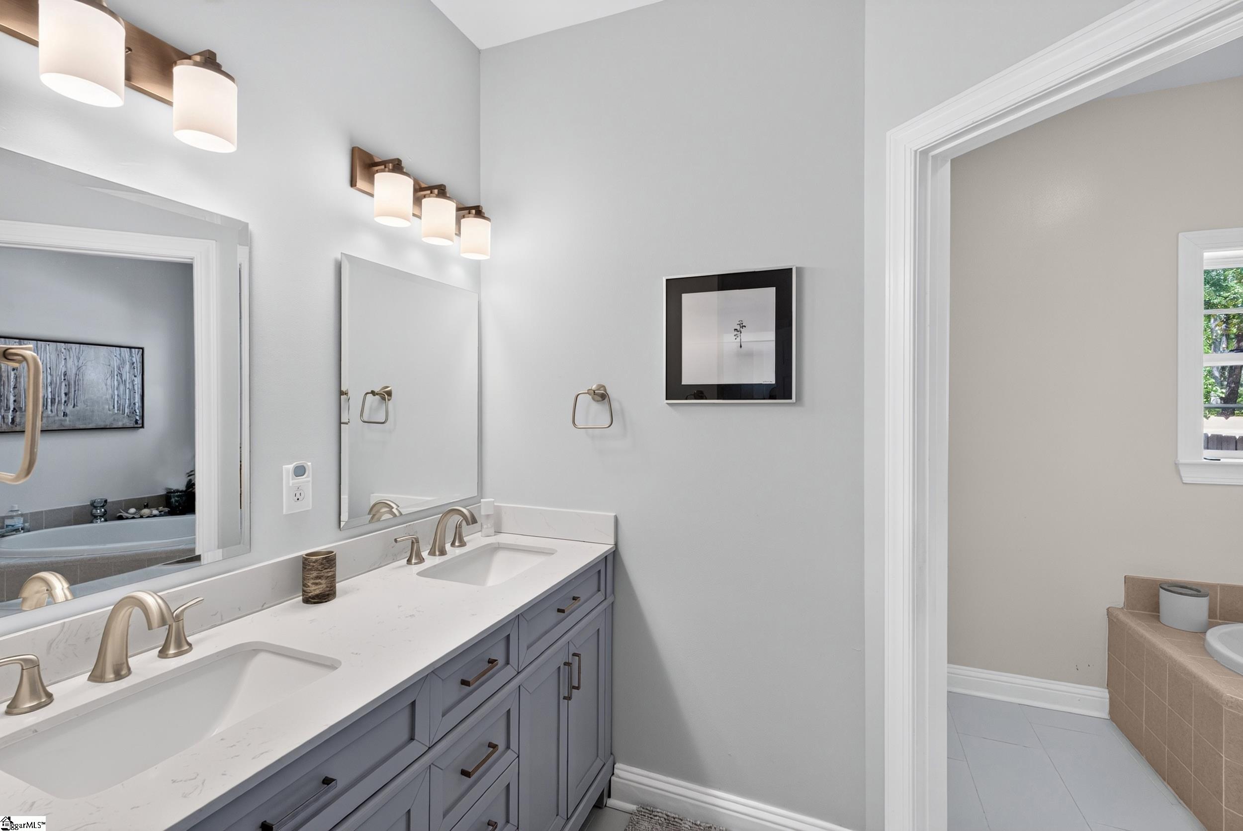 208 Valley Road Property Photo 16