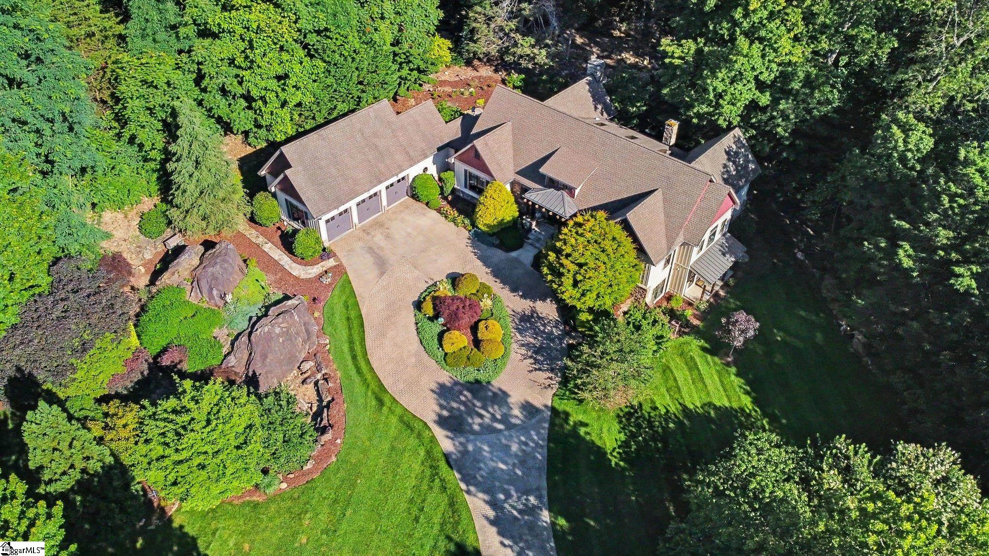 2554 Deep Gap Farm Road Property Photo 3
