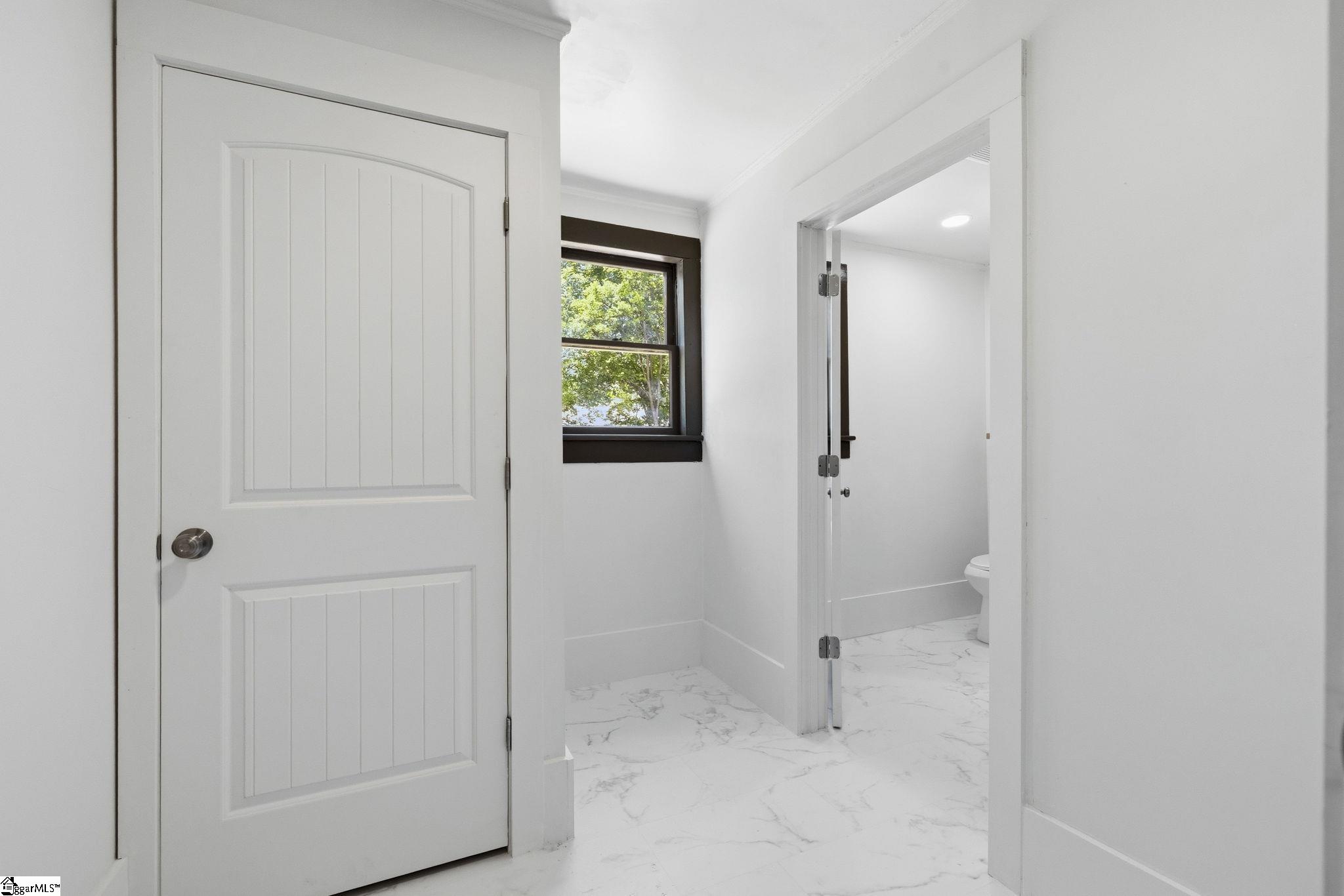 8 Bragg Street Property Photo 24