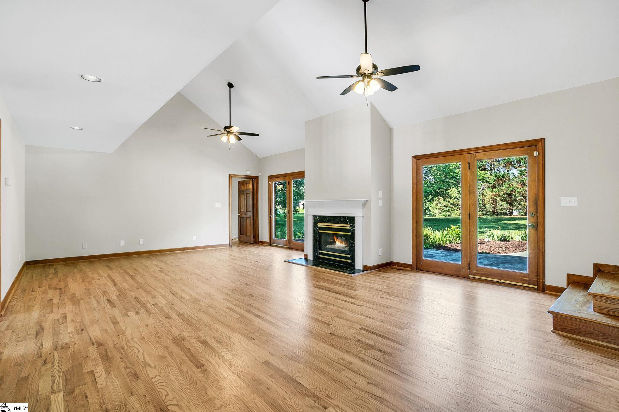 107 Rubiwood Circle Property Photo 24